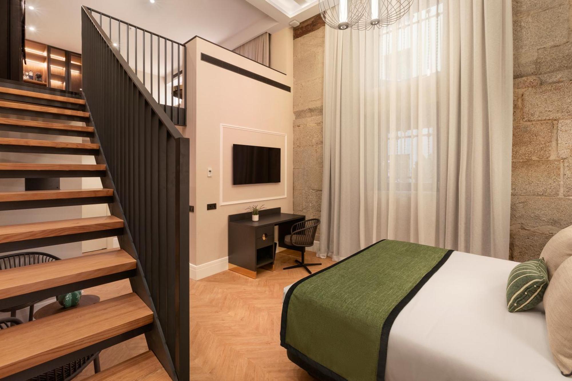 Catalonia Puerta Del Sol Hotel 4*