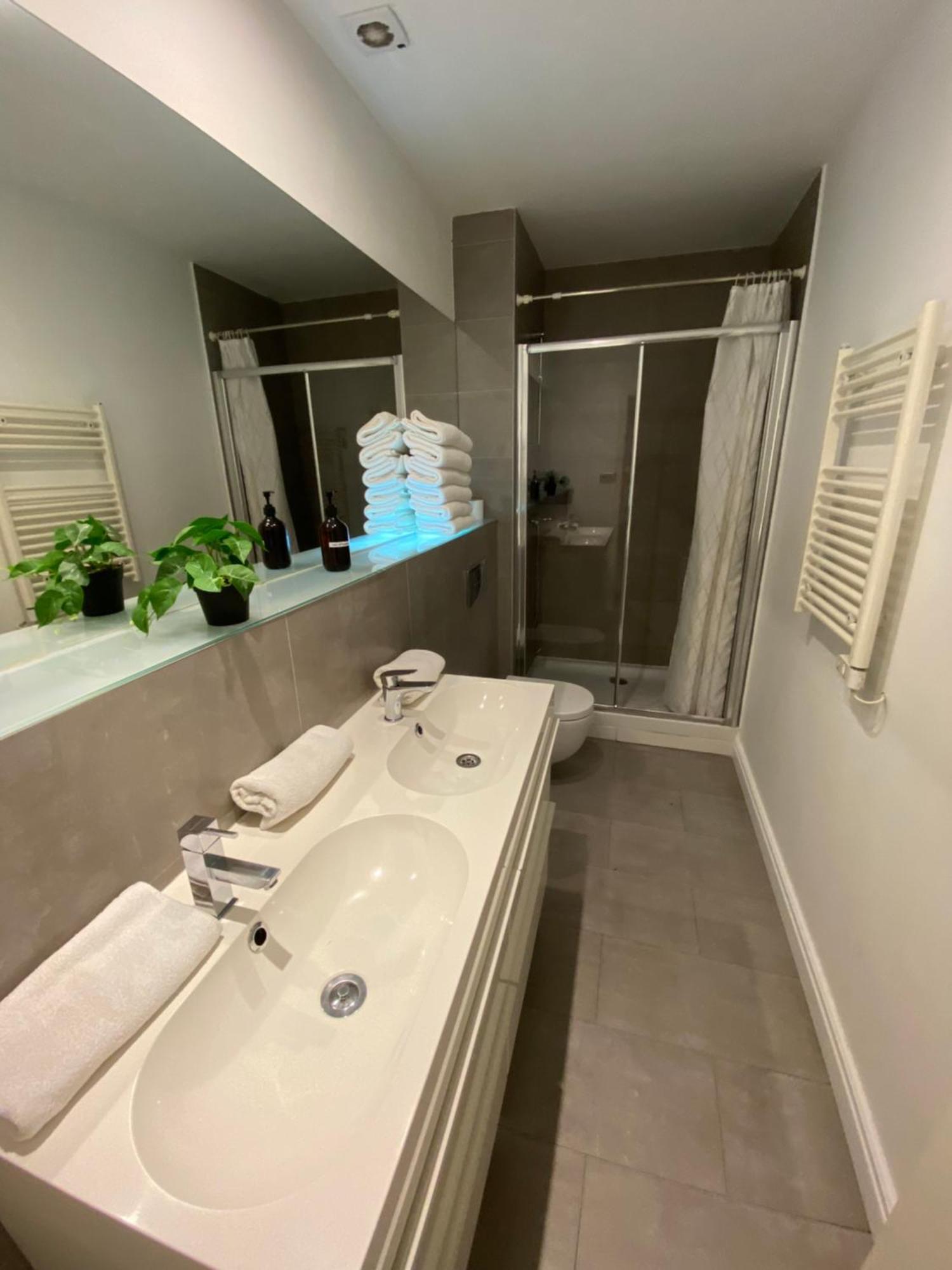 Sixrooms Plaza Mayor Guest house Madrid