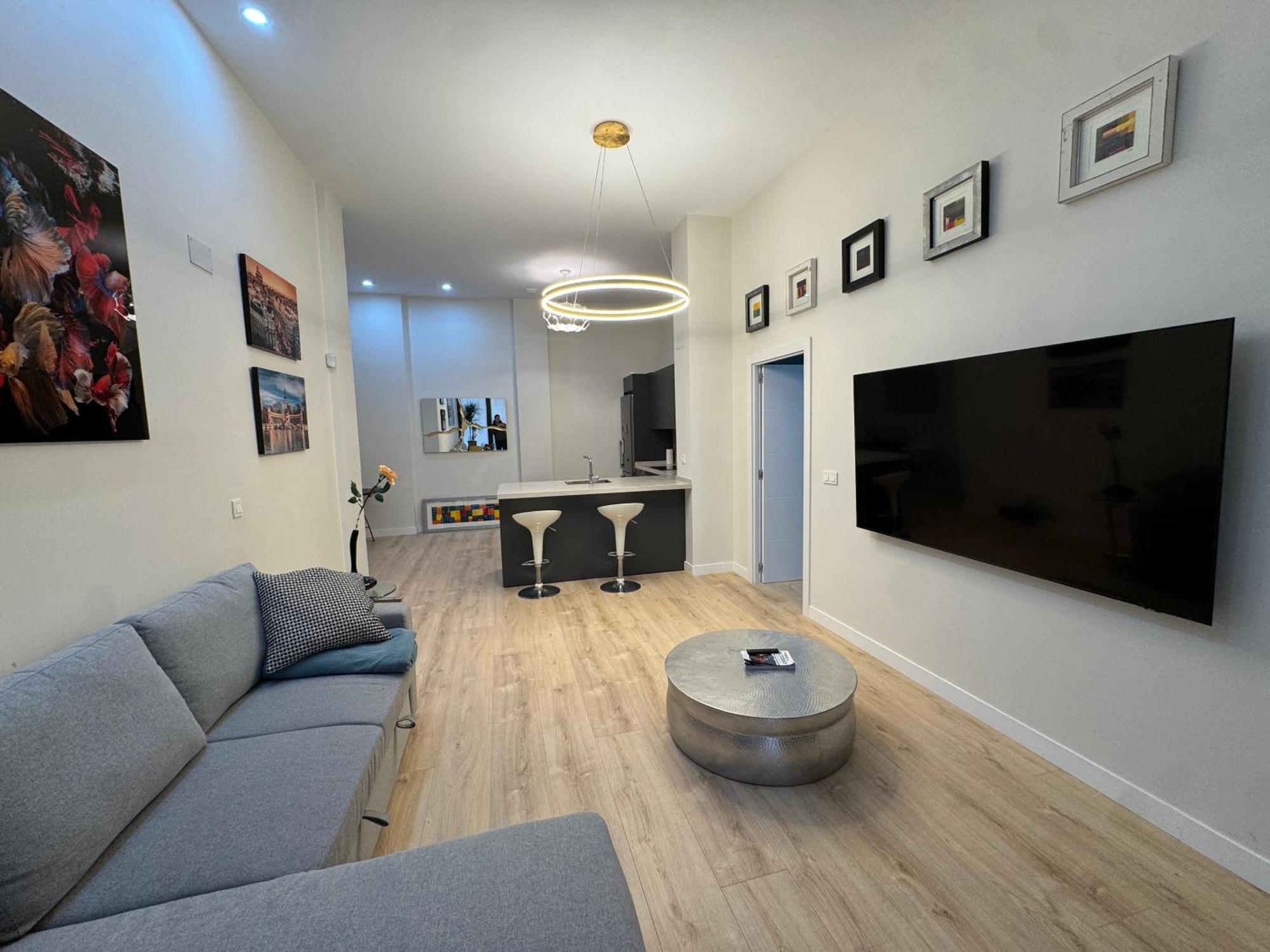 Apartment Luxury Wifi Ac Servicios En La Puerta Madrid