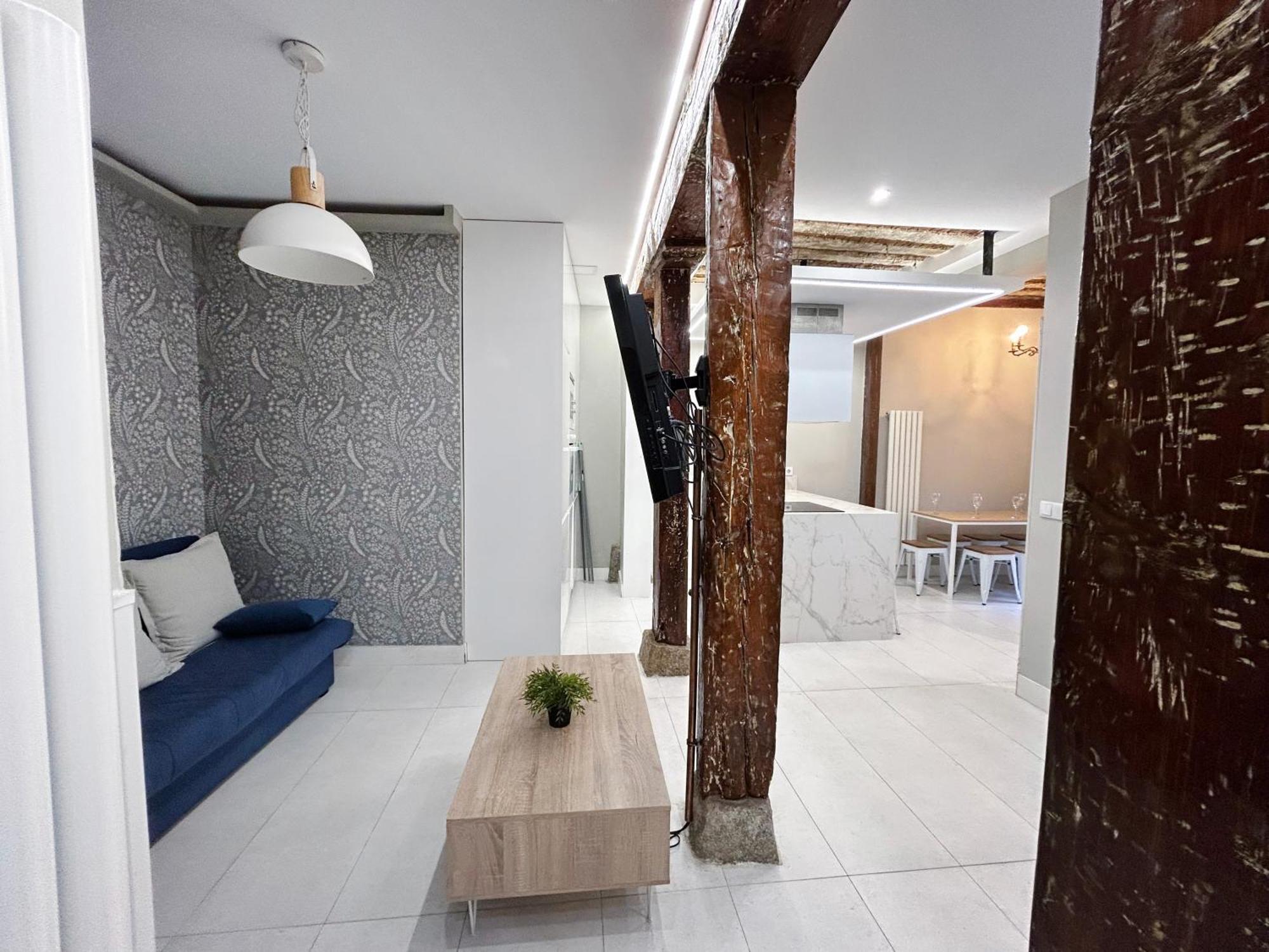 Charming Plaza Espana Centro Apartment