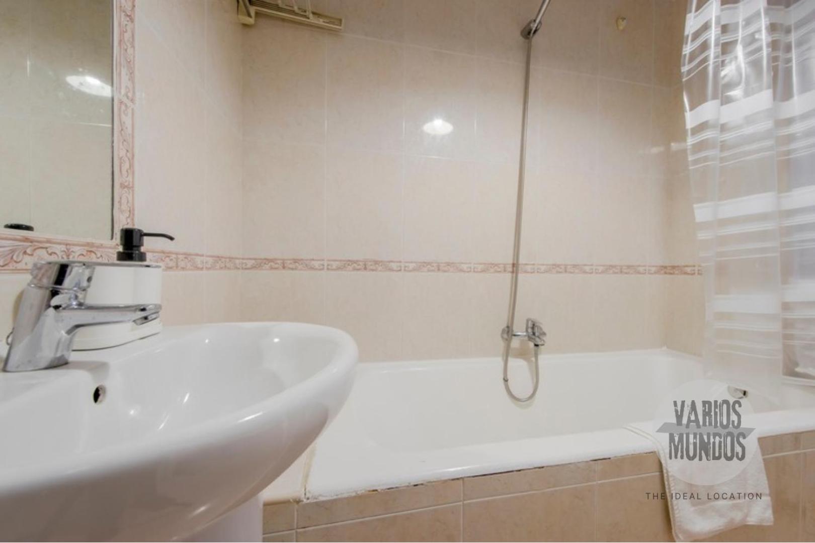 Apartment Vive Experiencia 7, En Santa Ana 6 *