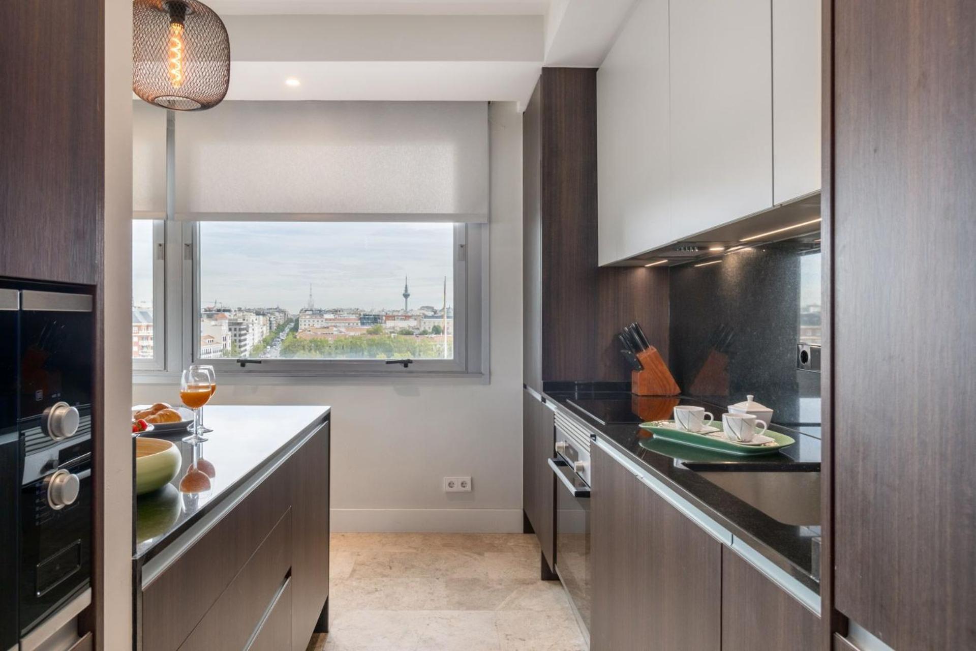 Apartment Modern With Stunning Views Of Plaza Colon *