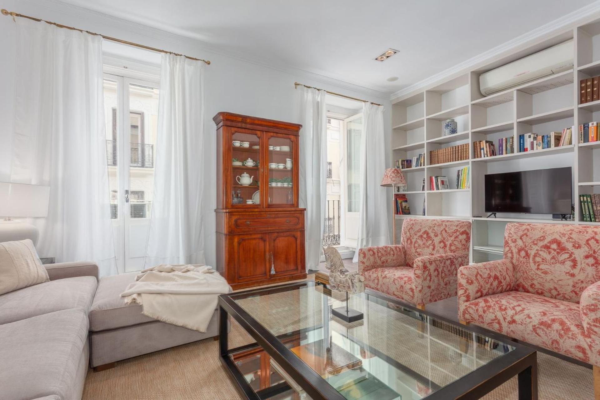 Apartment Charming And Spacious Steps From Gran Via *