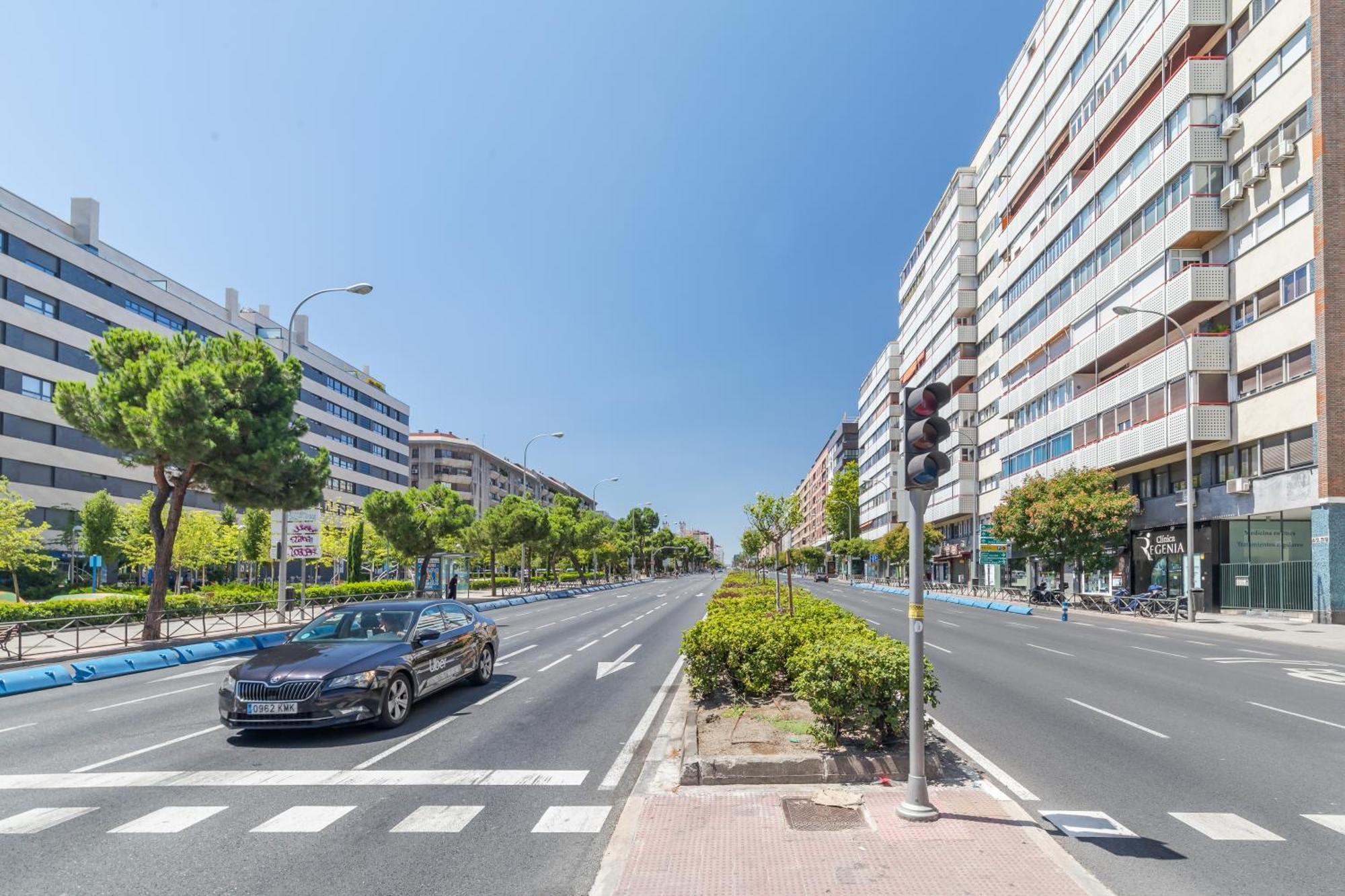 Location, Style & Comfort Apartment *