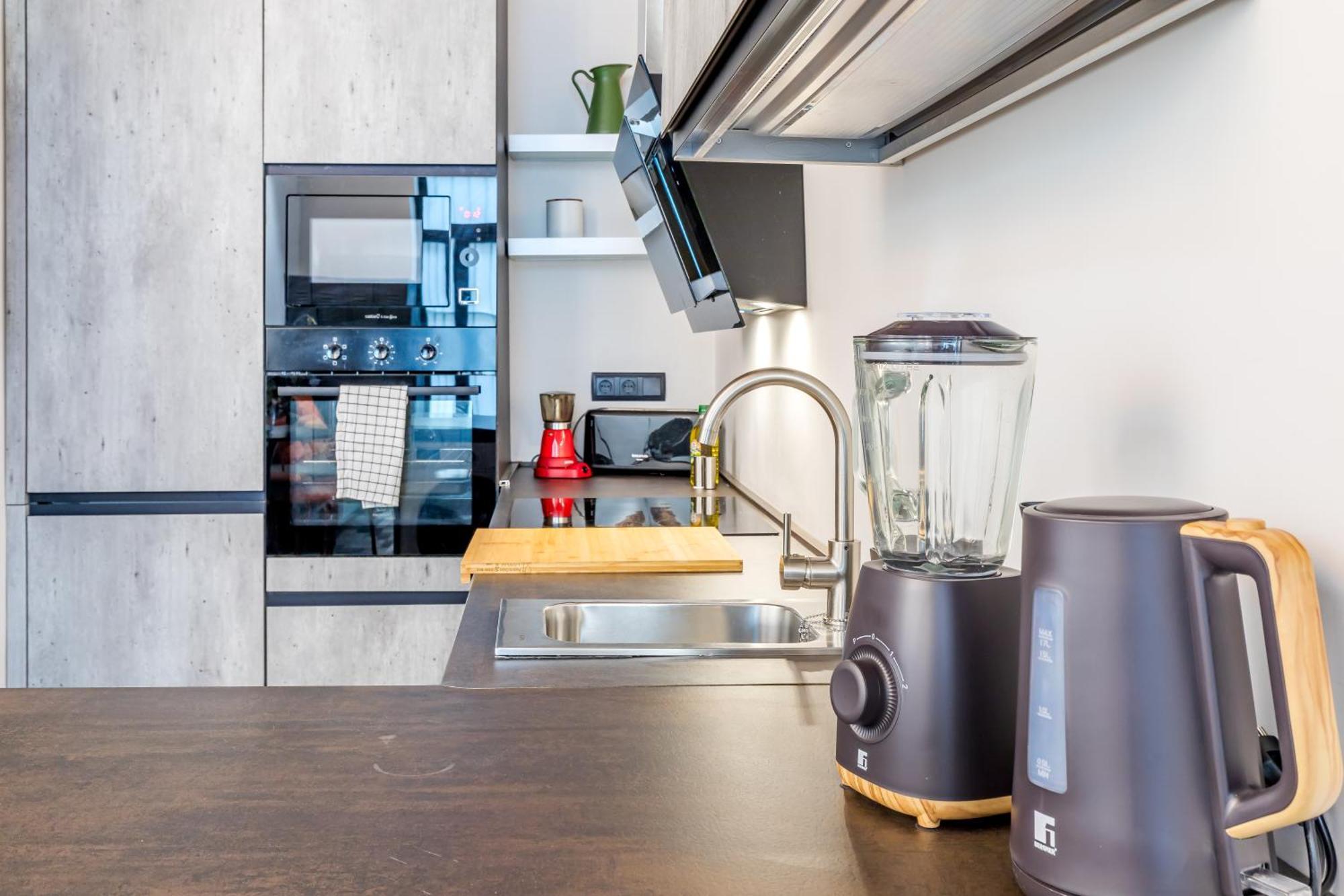 Location, Style & Comfort Apartment