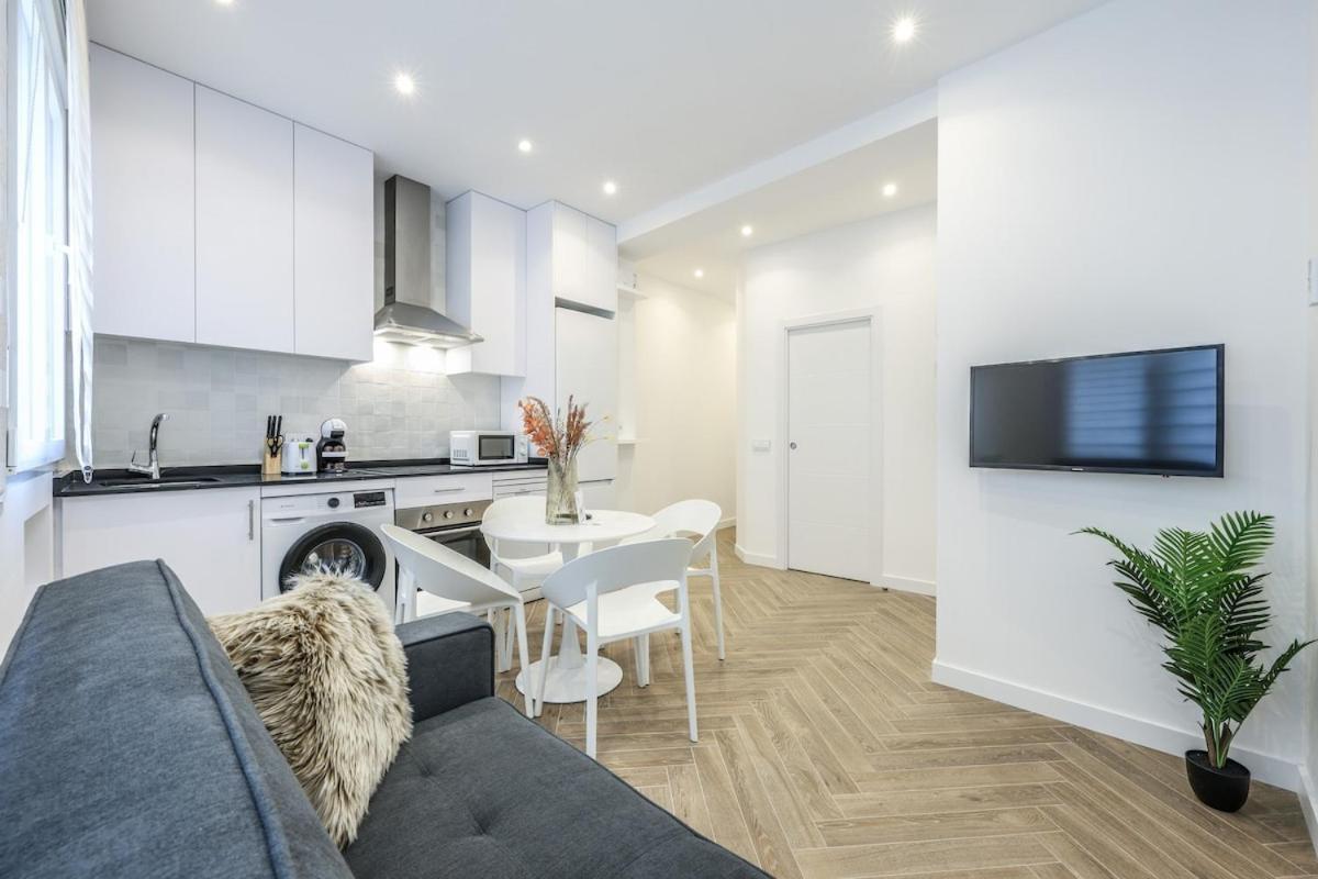 Urban Tranquility In With Modern Comforts