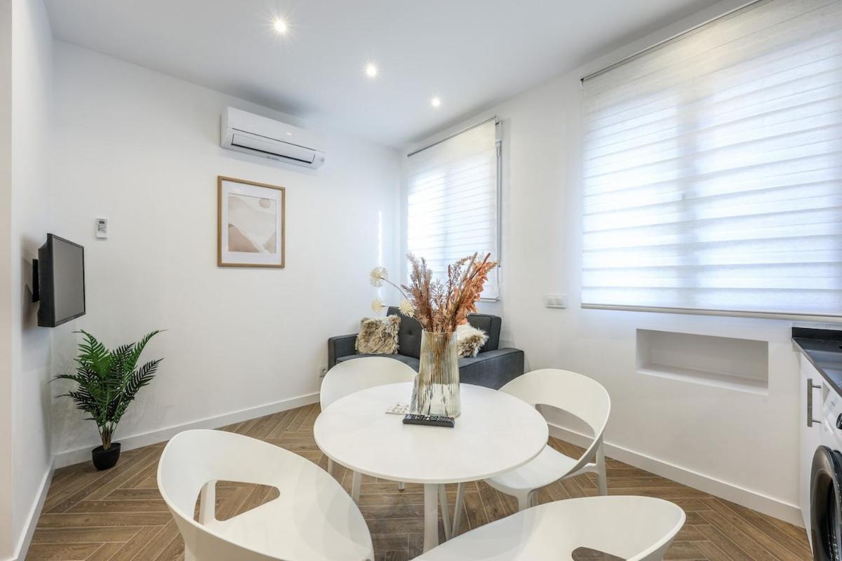 Urban Tranquility In With Modern Comforts Madrid