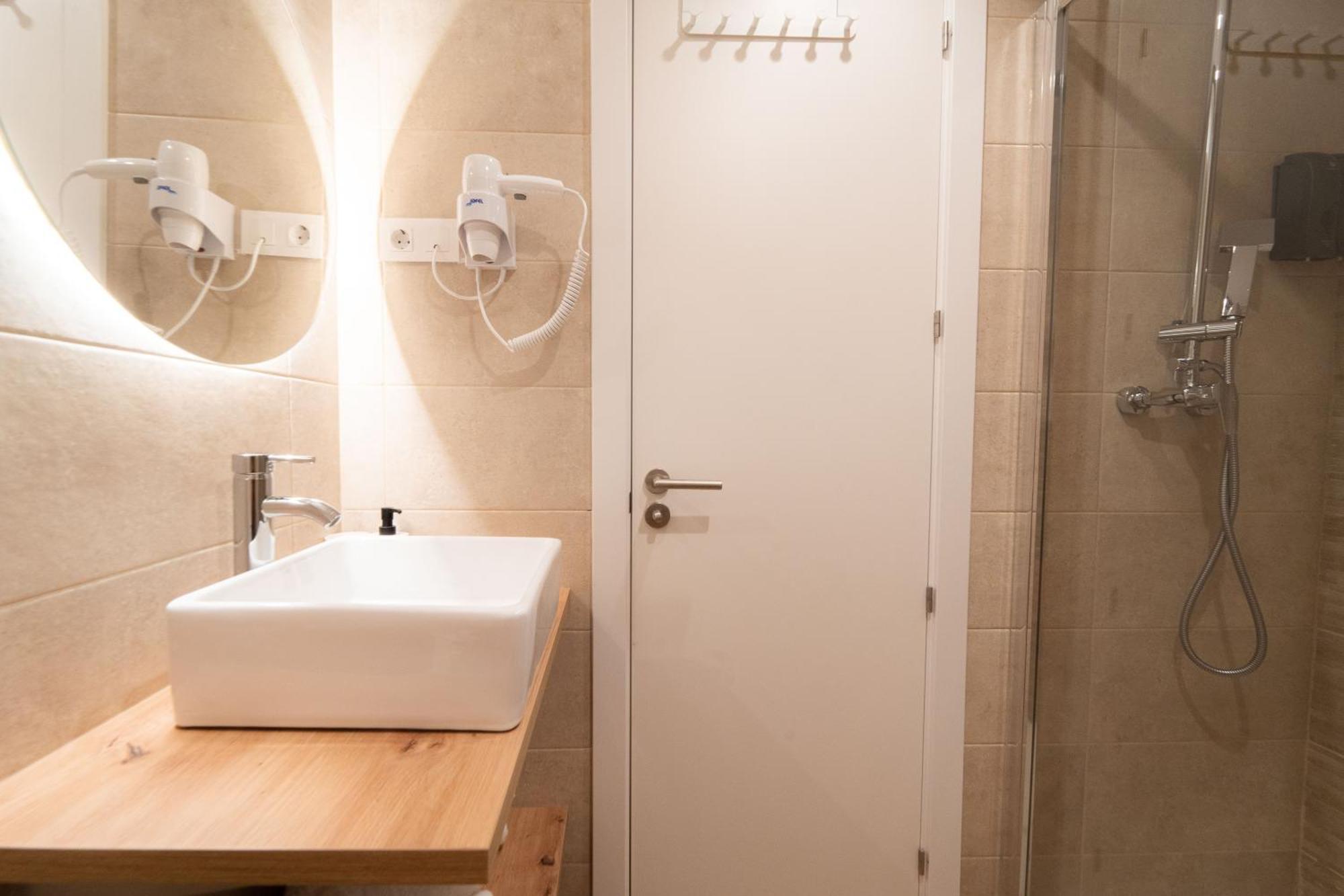 Hotel I'm Nuevos Ministerios - Bernabeu 'digital Access' Madrid