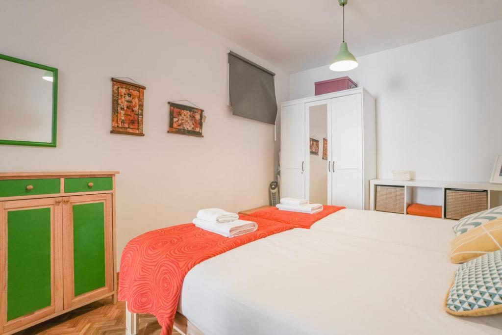 Bright & Cozy 2bd - Opera Area Lejlighed *