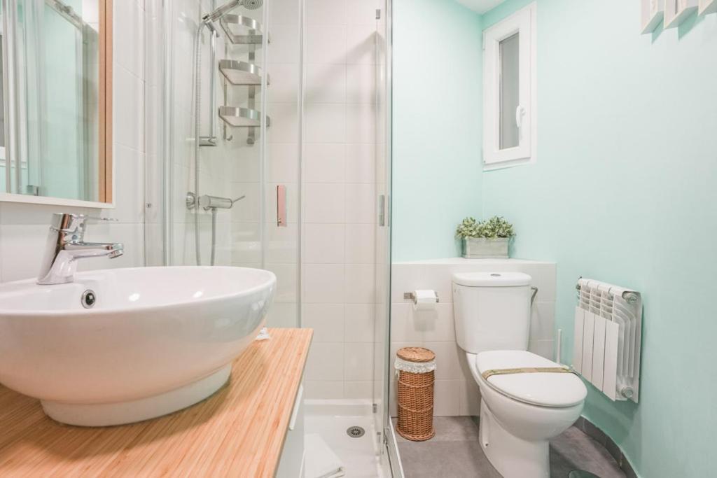Bright & Cozy 2bd - Opera Area Lejlighed Madrid