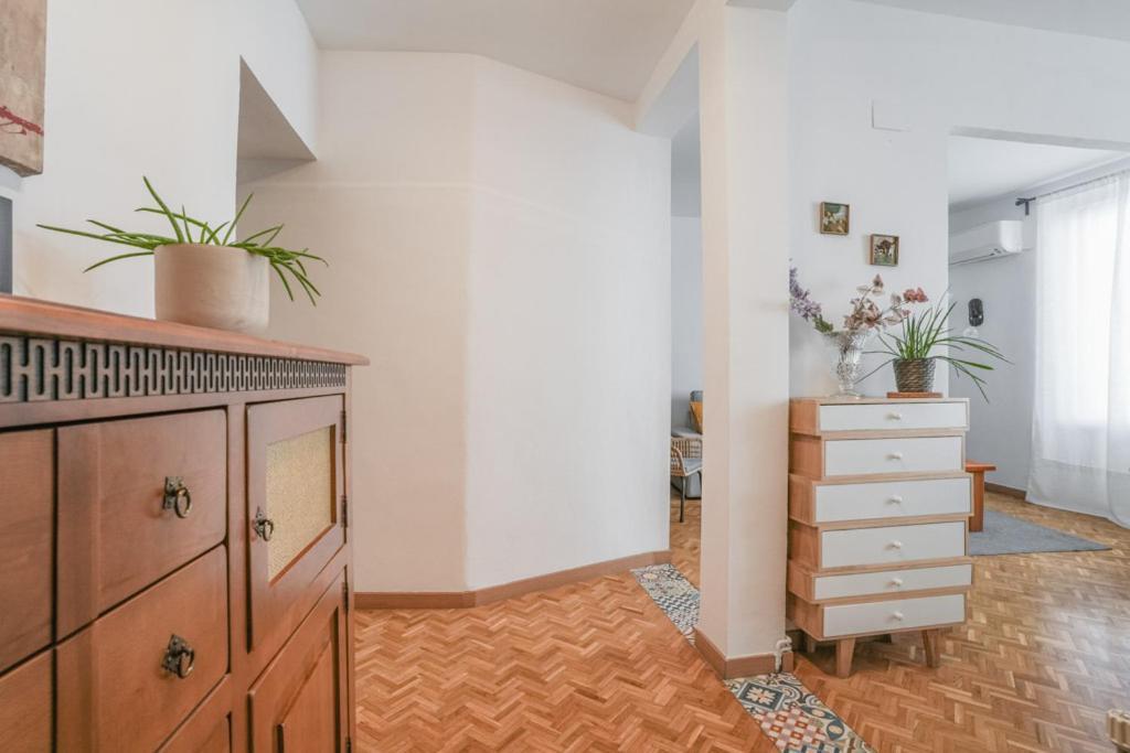 Bright & Cozy 2bd - Opera Area Lejlighed *