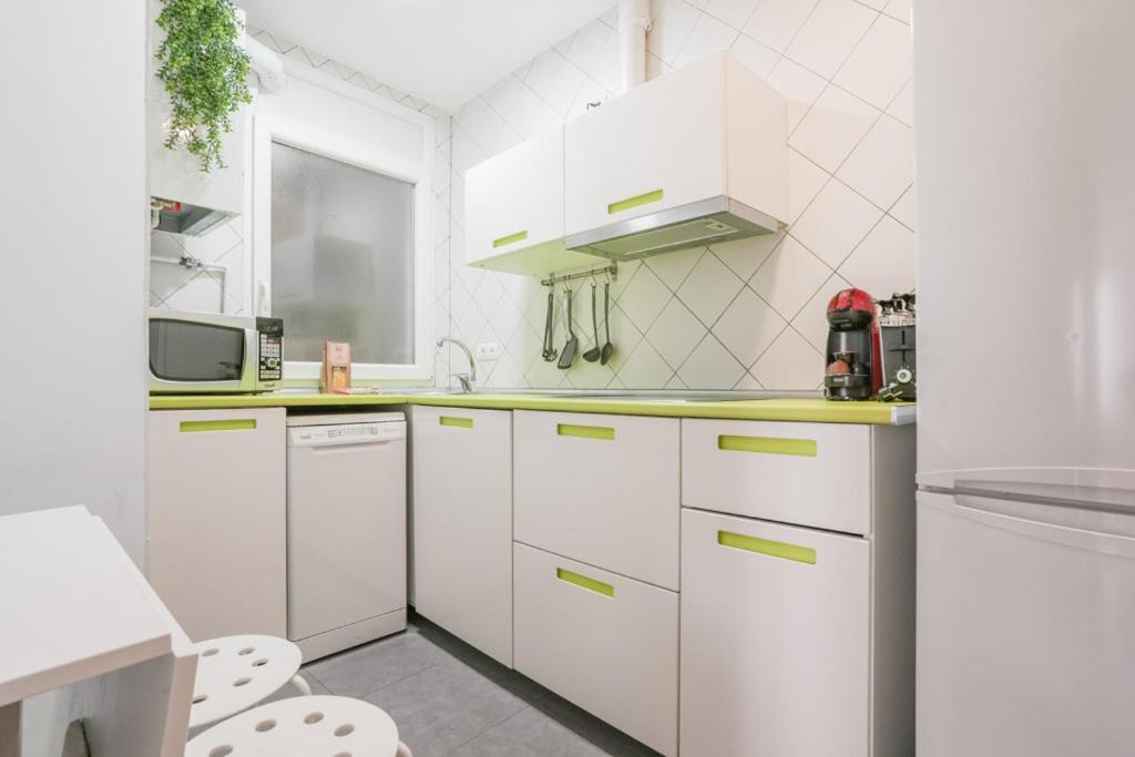 Bright & Cozy 2bd - Opera Area Lejlighed *