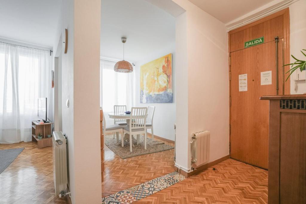 Bright & Cozy 2bd - Opera Area Lejlighed *