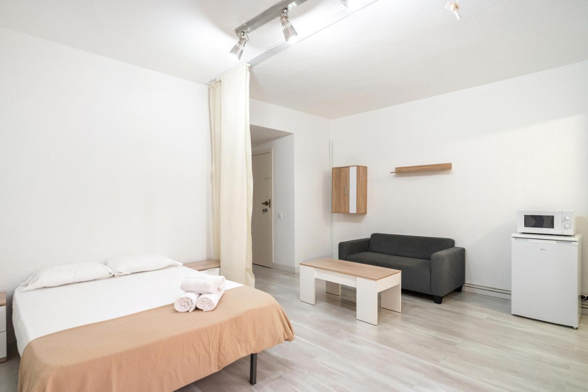 Apartamento Estudios En Plaza Espana. Centro De *