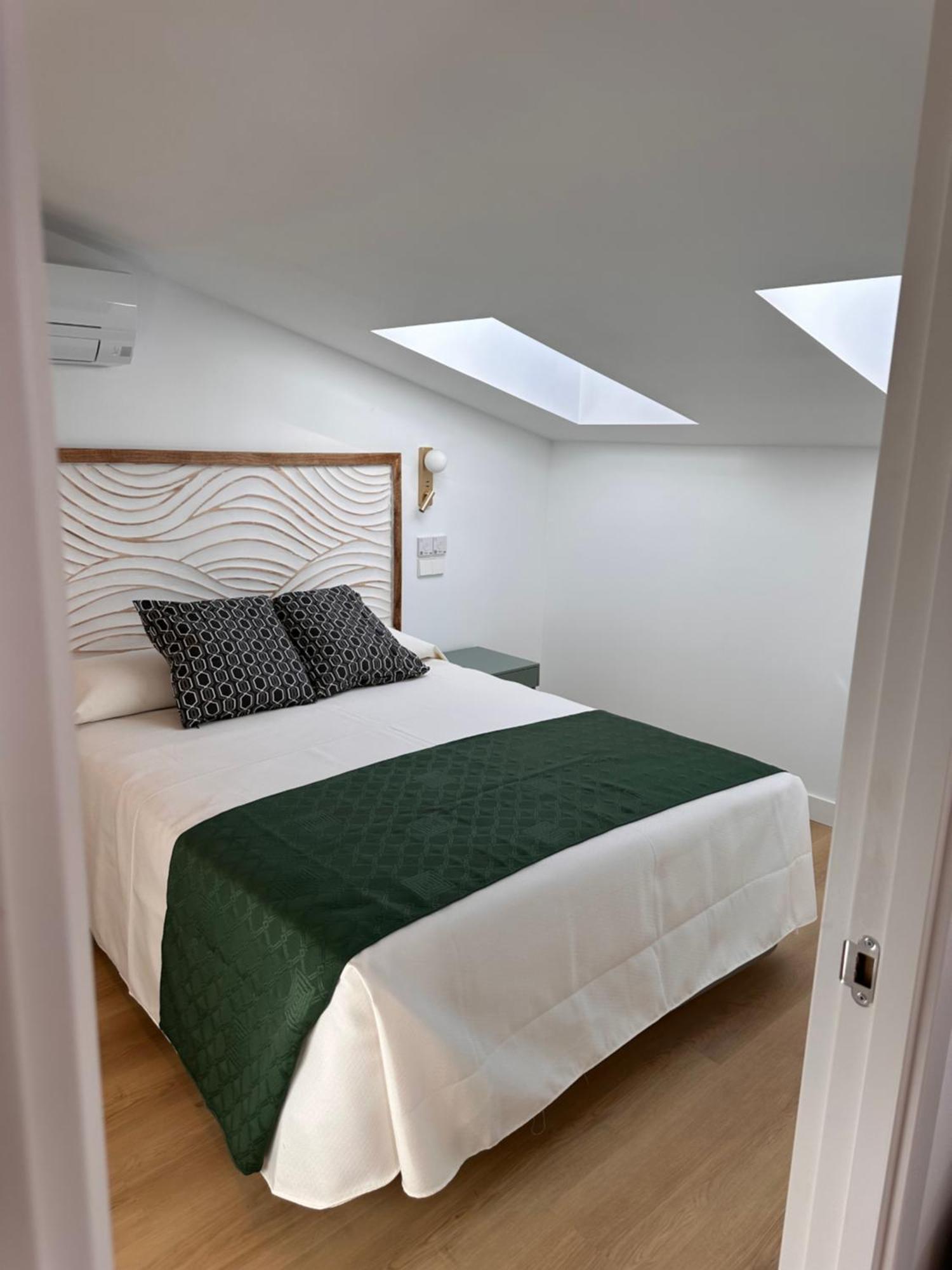 Lofts Puerta Del Sol Apartment *