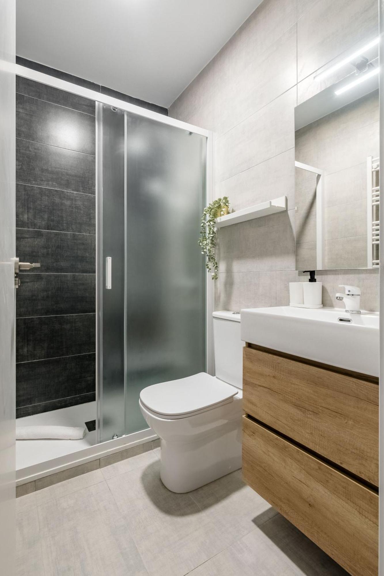 Urban Ventas Guest house