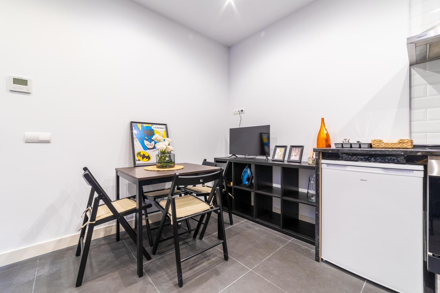 Charming Modern In Barrio De Letras * Madrid