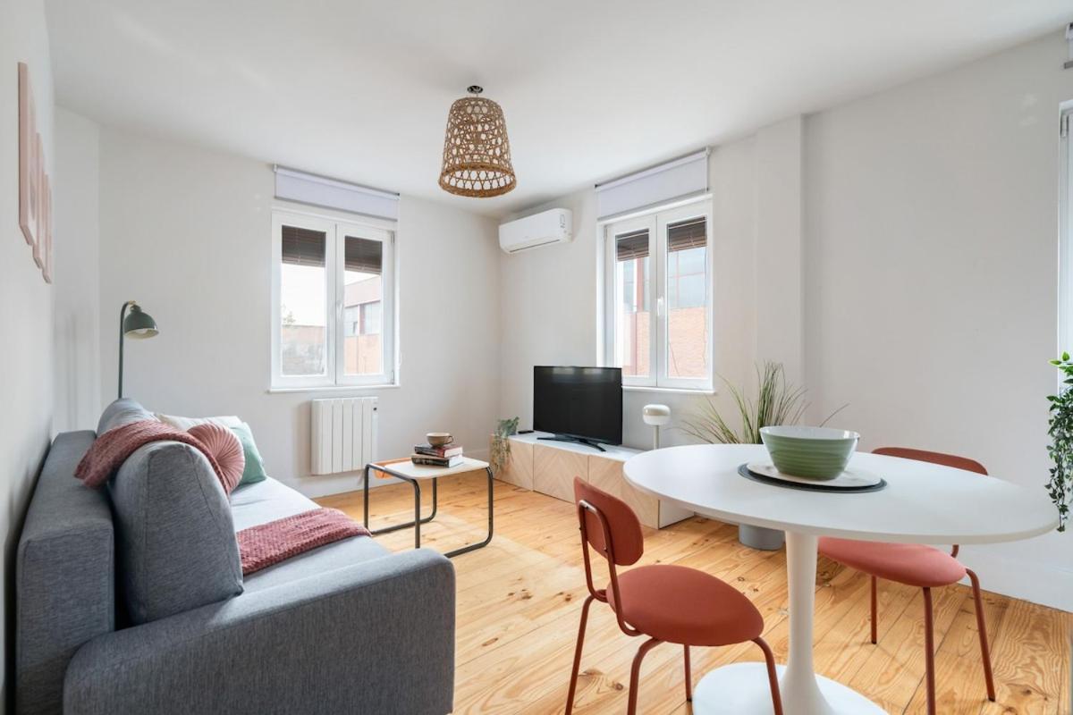 Apartment And Bright In Puerta Del Angel - Cabello *