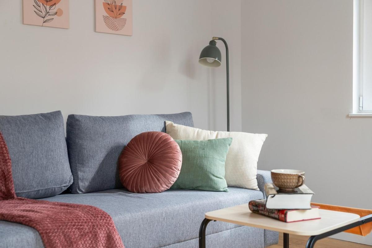 And Bright In Puerta Del Angel - Cabello Apartment
