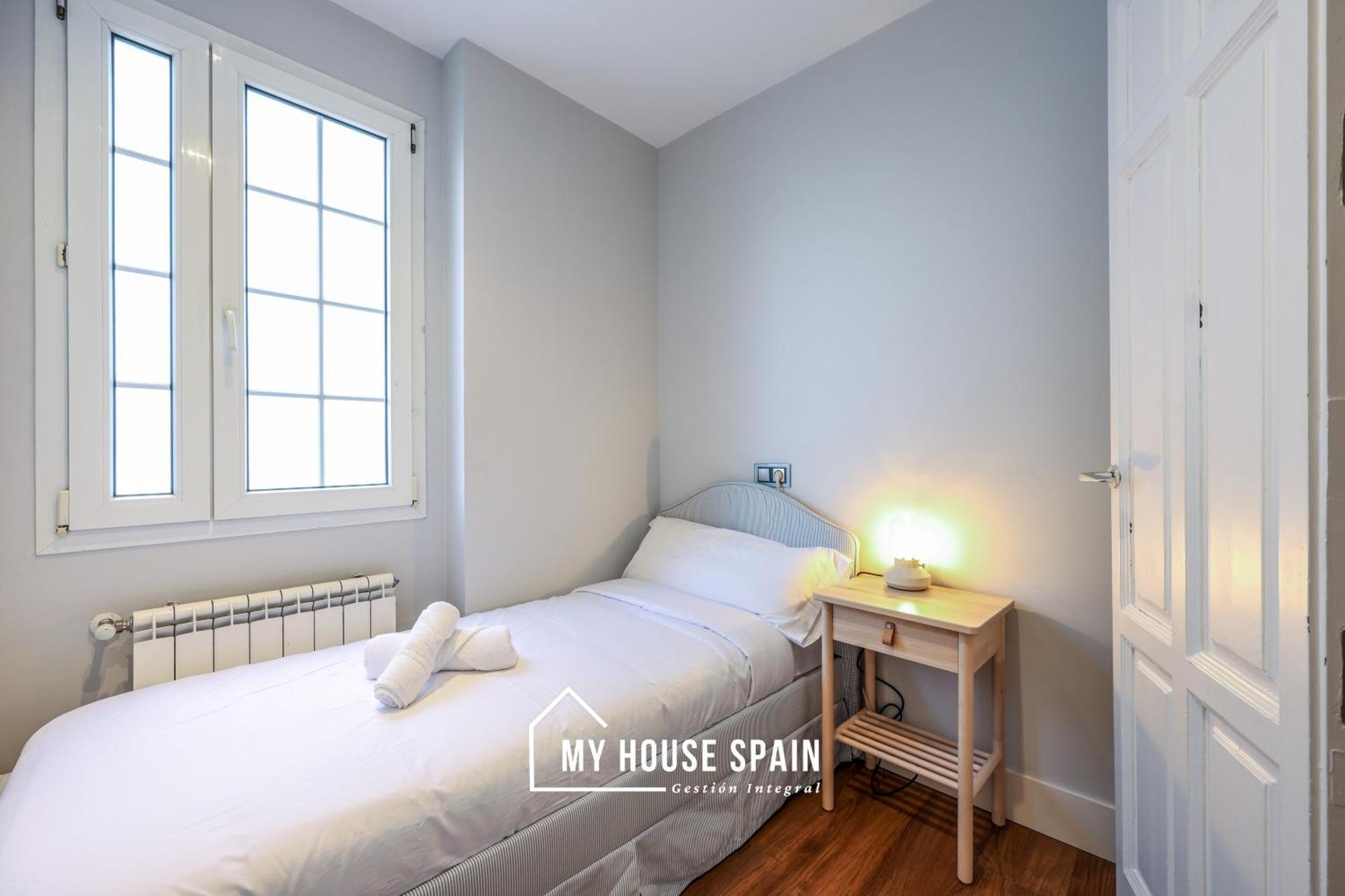 Apartment Myhousespain - Luminoso Piso Con Terraza Madrid