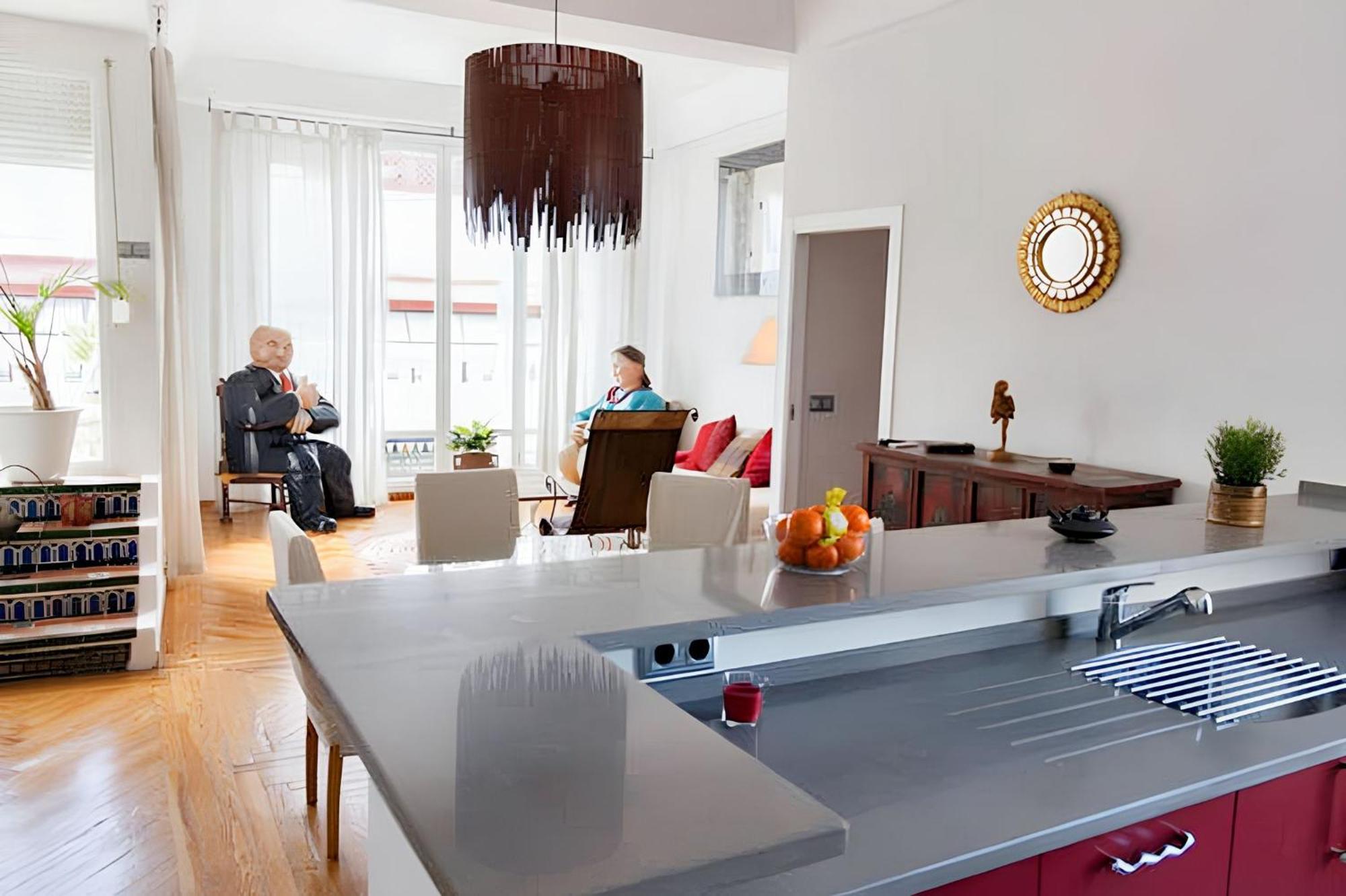 Apartment Elegant In The Heart Of 100m² With Parking *