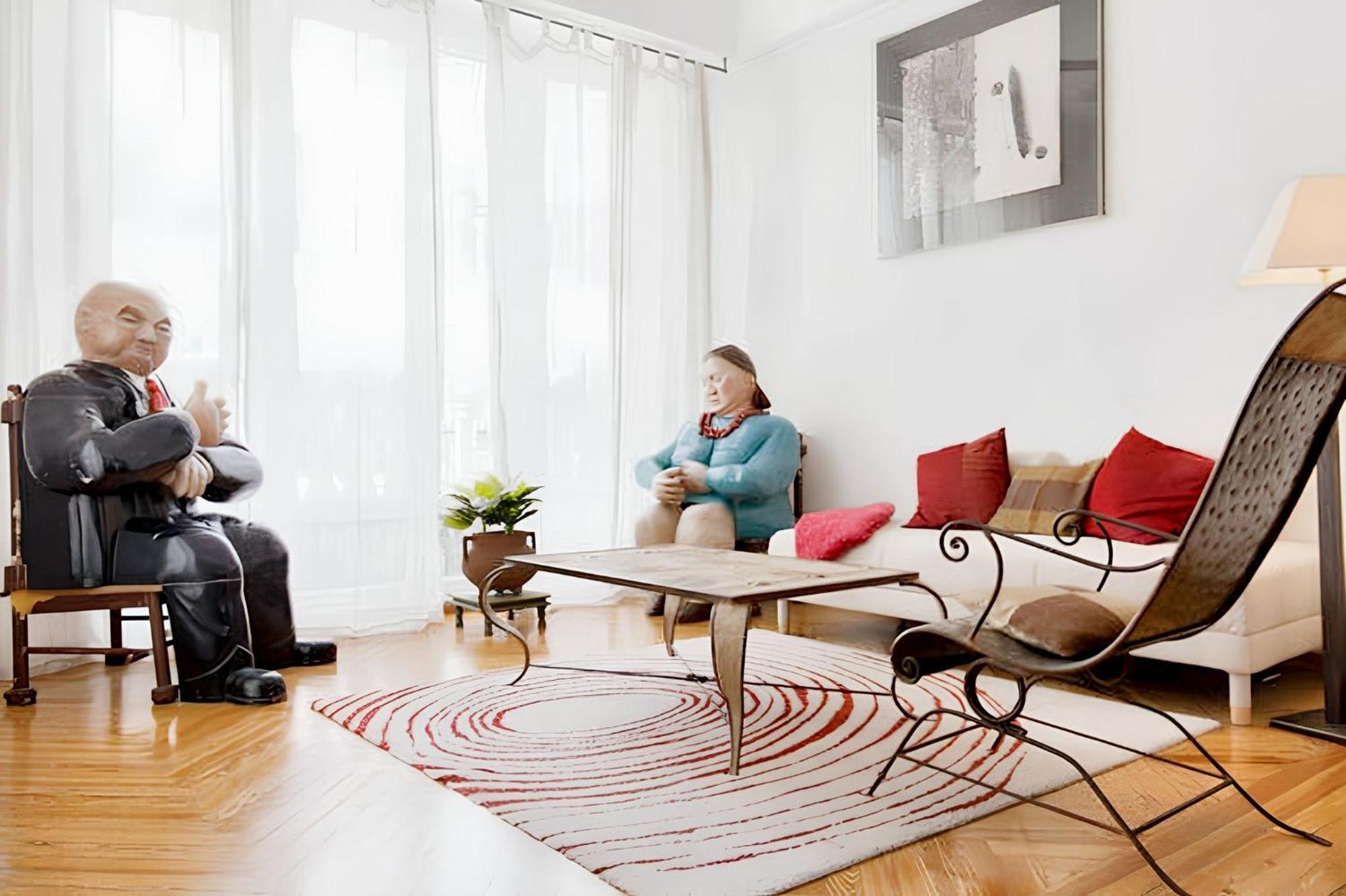 Elegant In The Heart Of 100m² With Parking Apartment