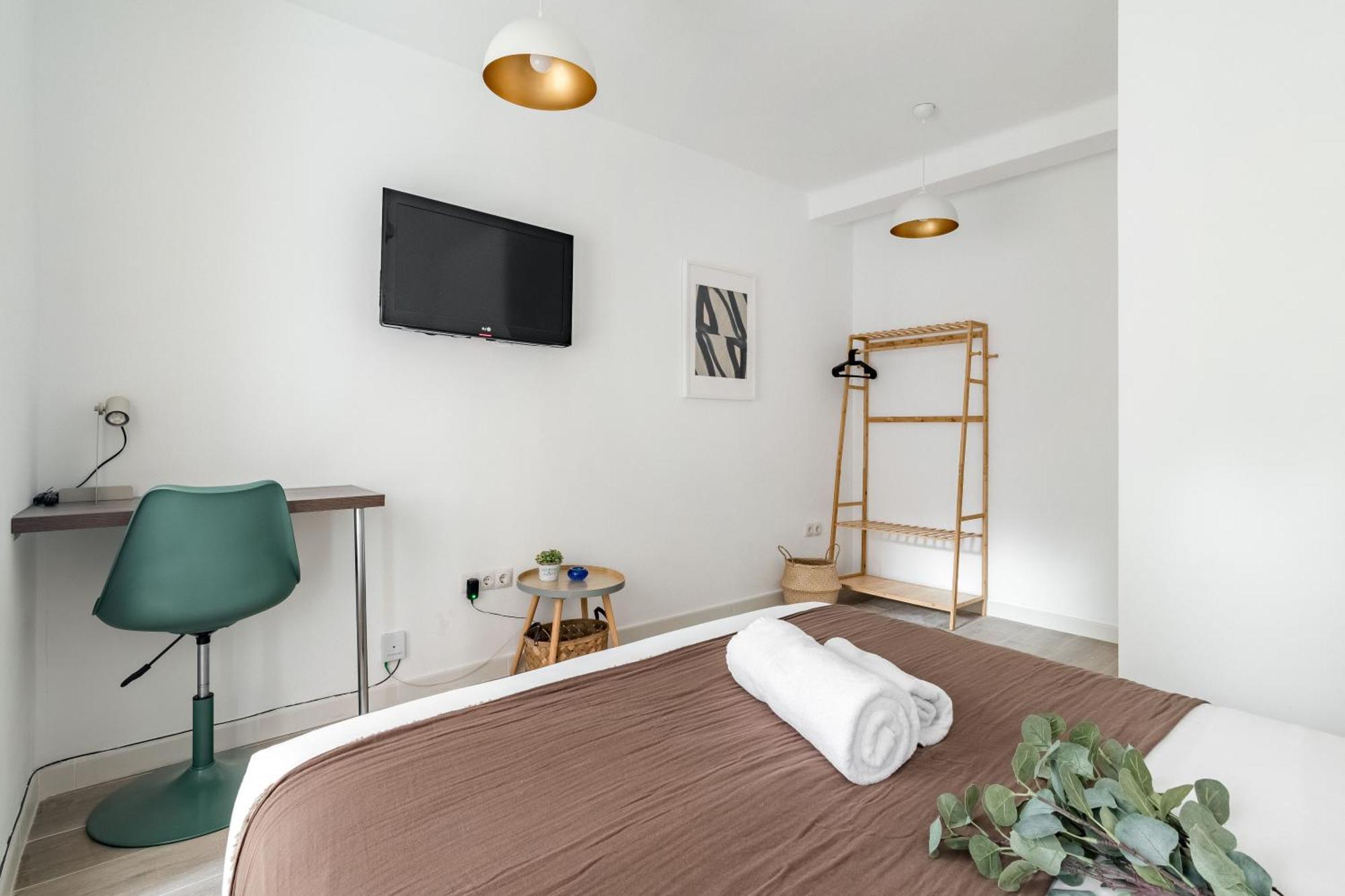 Urban Ventas Guest house *