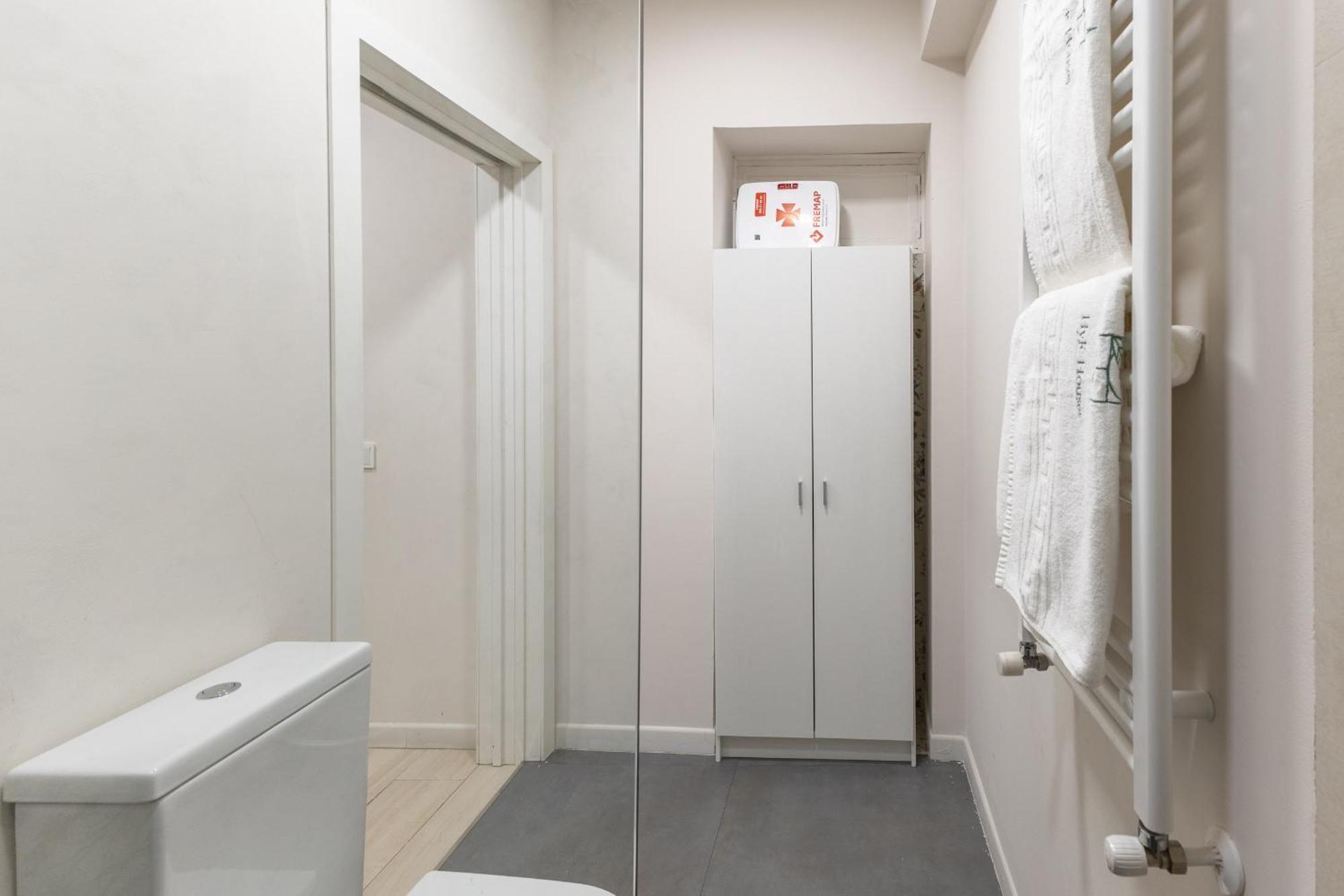 Cuatro Caminos Apartment *