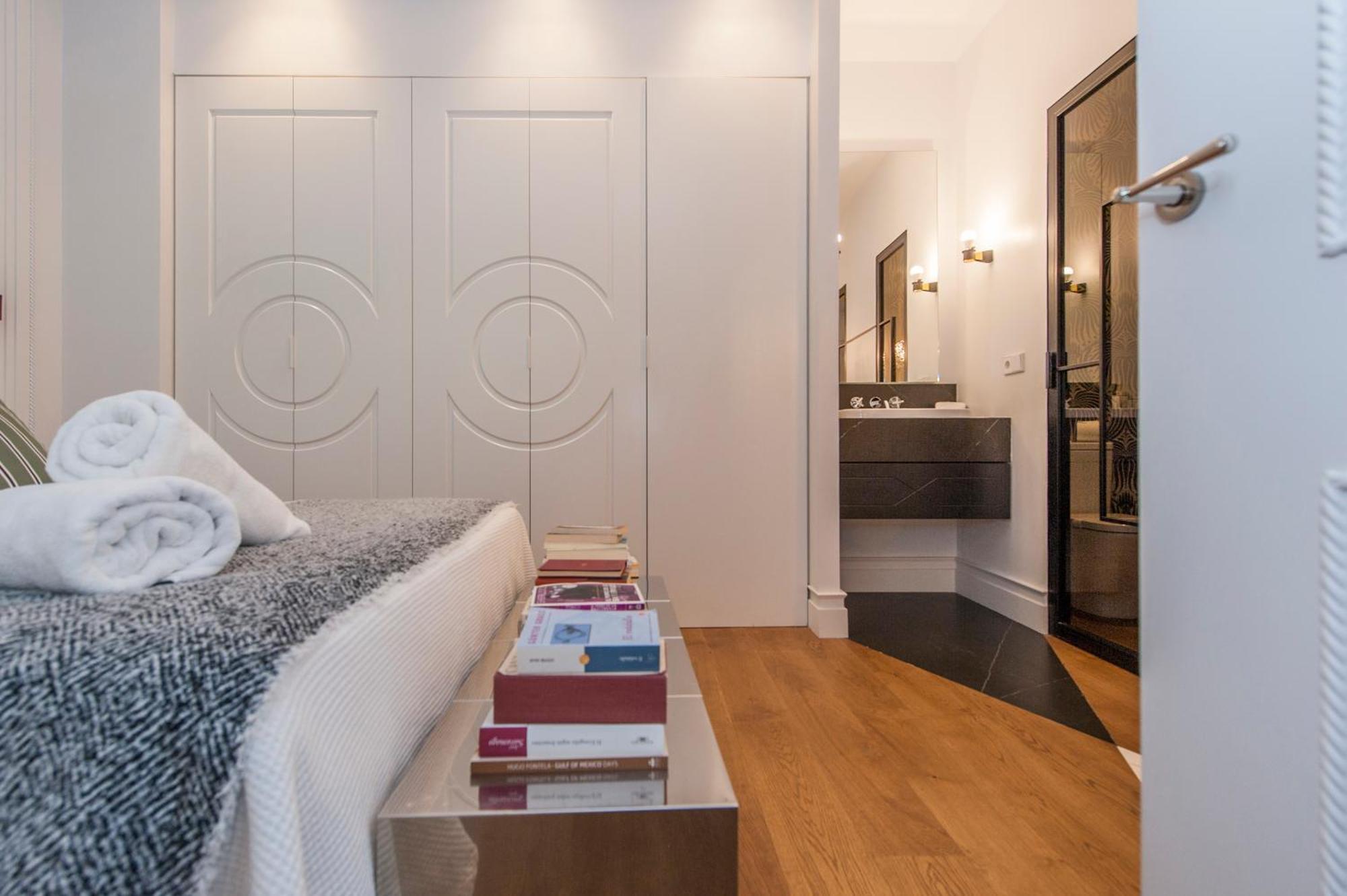 Luxury Design Quevedo-neptuno Apartment Madrid