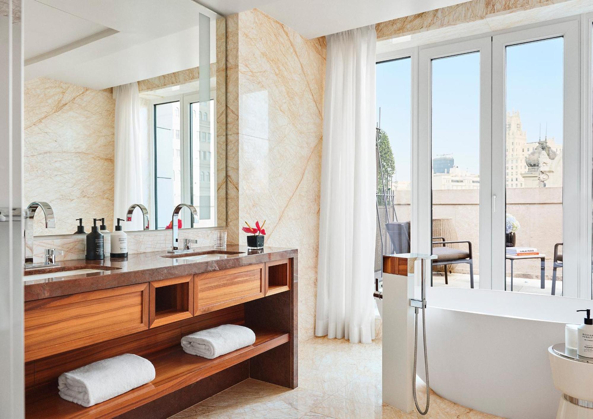 Four Seasons Hotel Madri