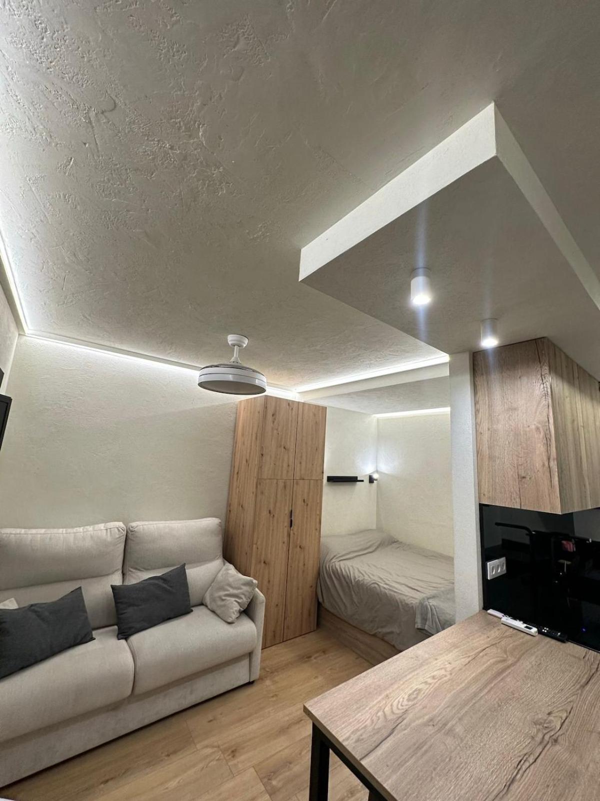Lavender Seasonal Apartment