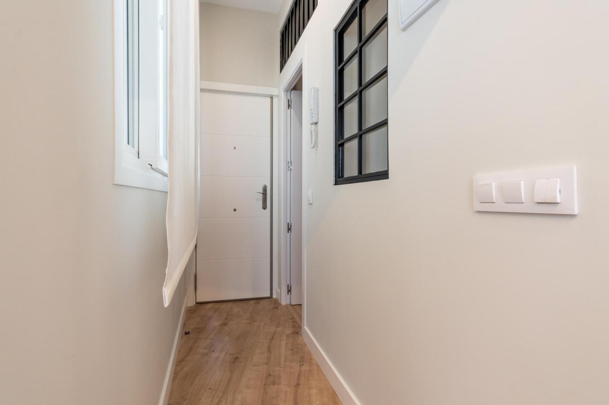Bright Stylish - 2bedrooms 1bathroom - Sol Apartment *