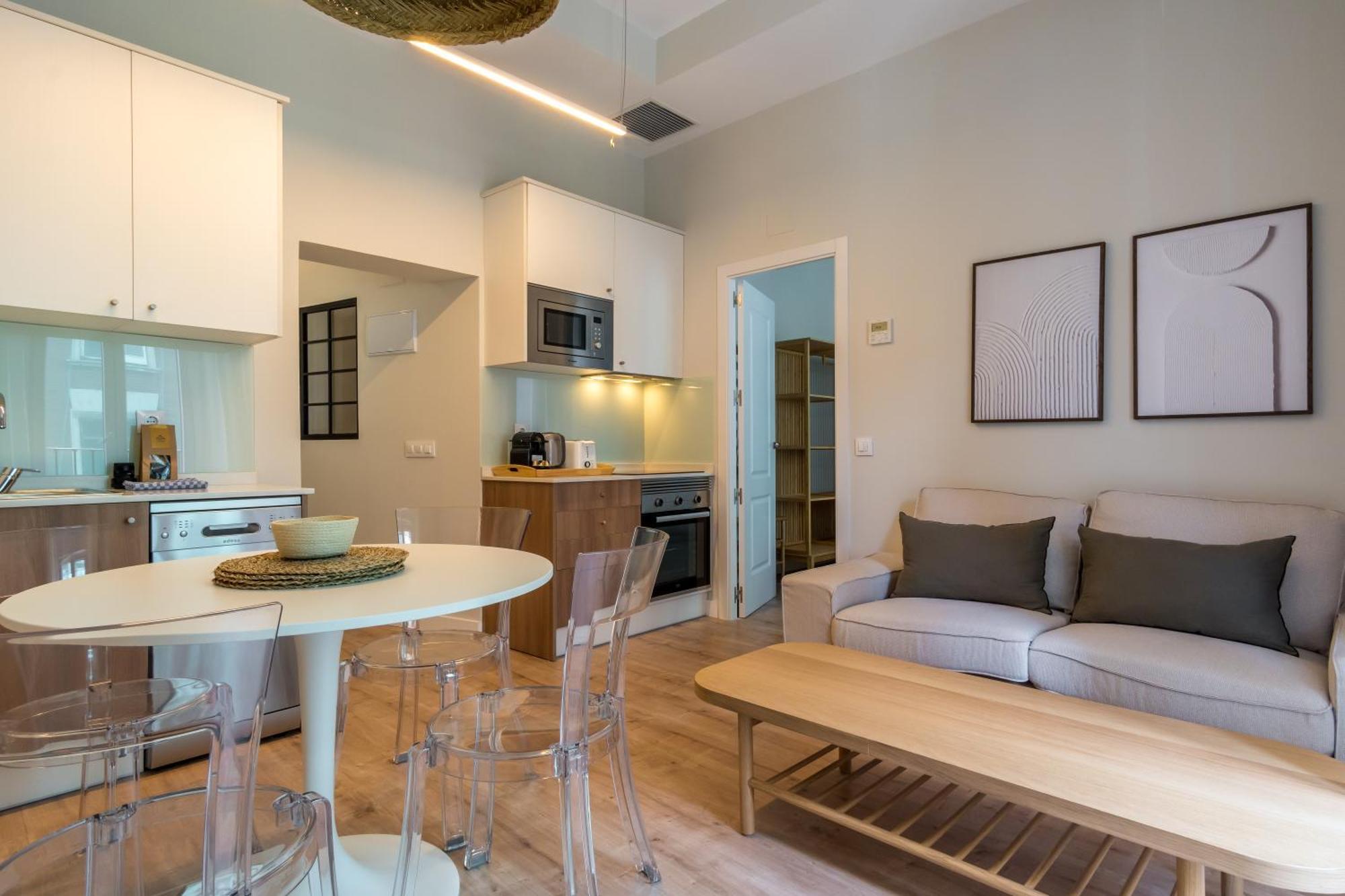 Bright Stylish - 2bedrooms 1bathroom - Sol Apartment *