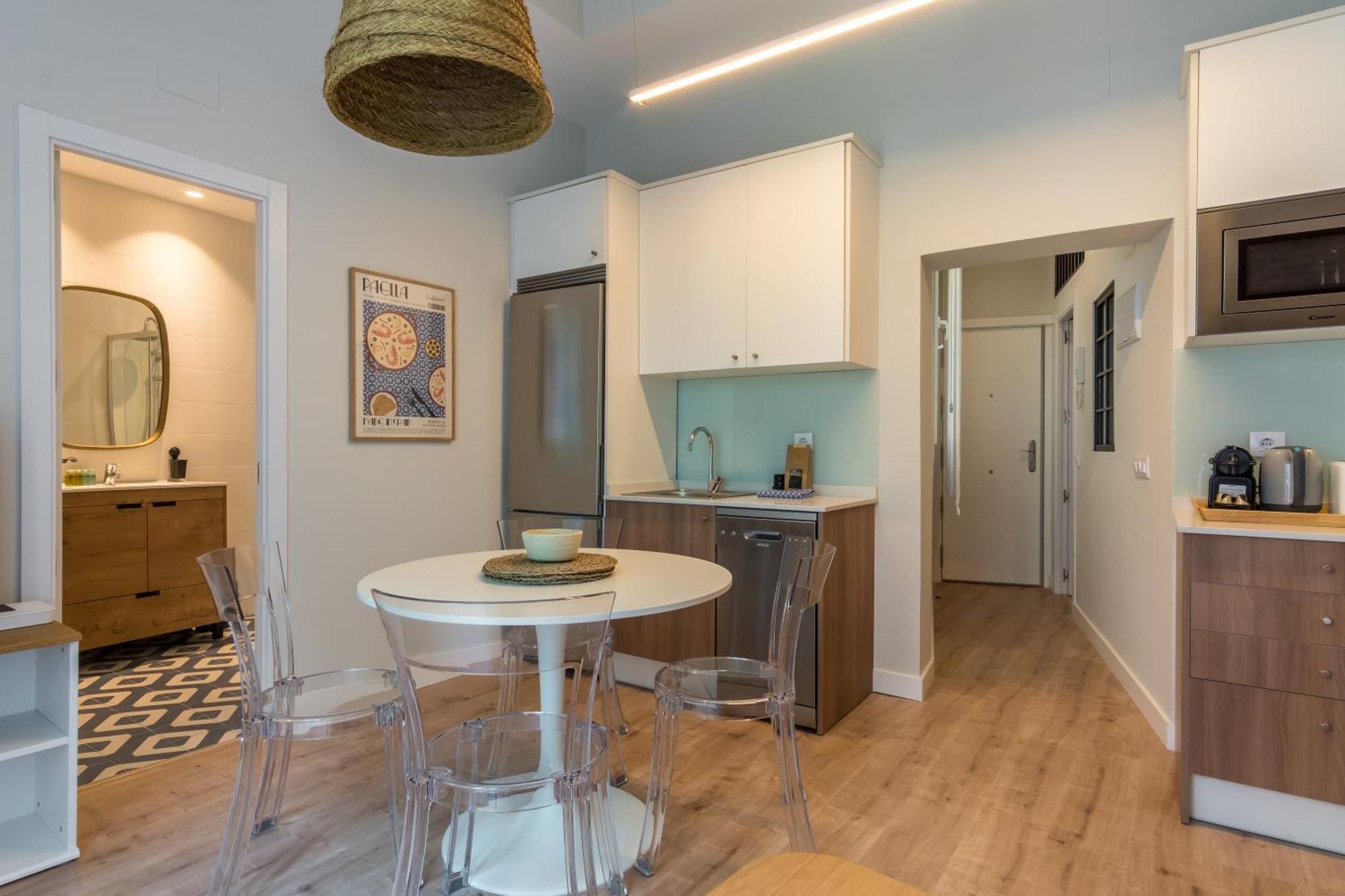 Bright Stylish - 2bedrooms 1bathroom - Sol Apartment Madrid