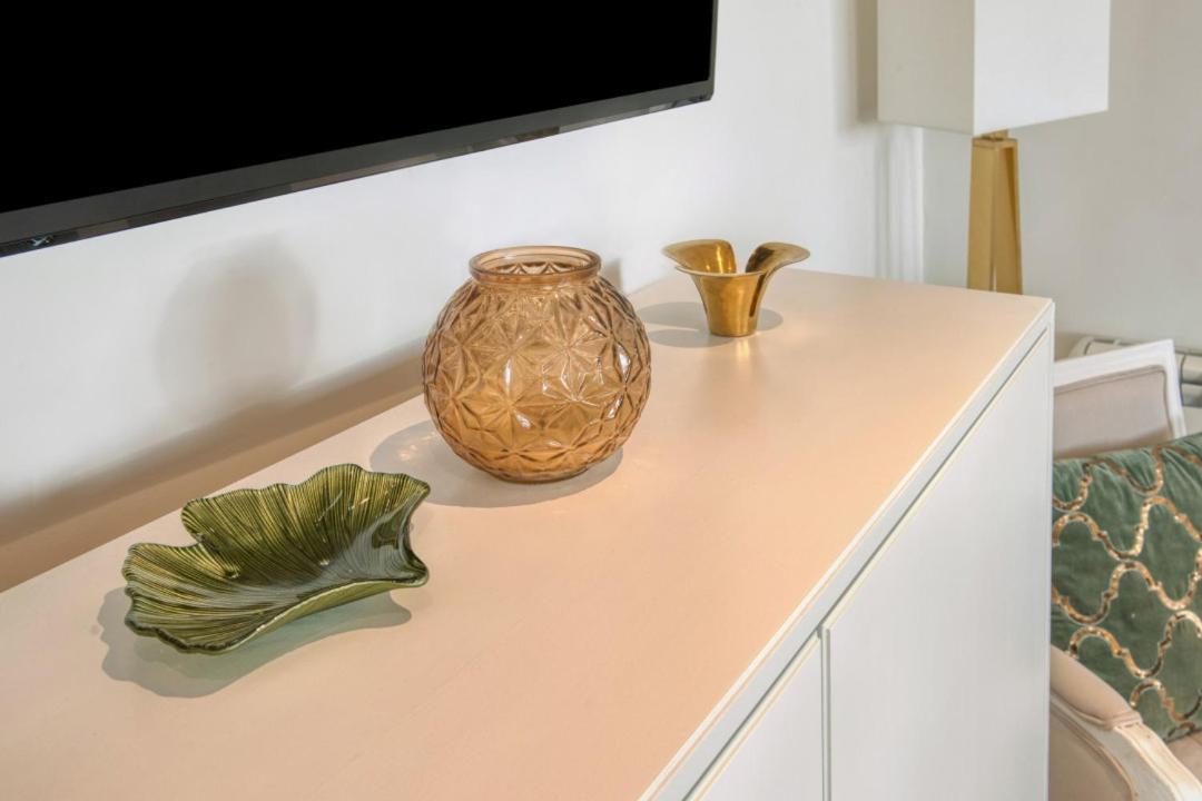 1 Bedroom 1 Bathroom Furnished - Salamanca - Stylish Wterrace - Mintystay * Madrid