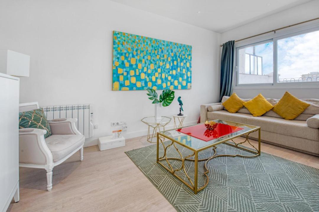 Apartment 1 Bedroom 1 Bathroom Furnished - Salamanca - Stylish Wterrace - Mintystay