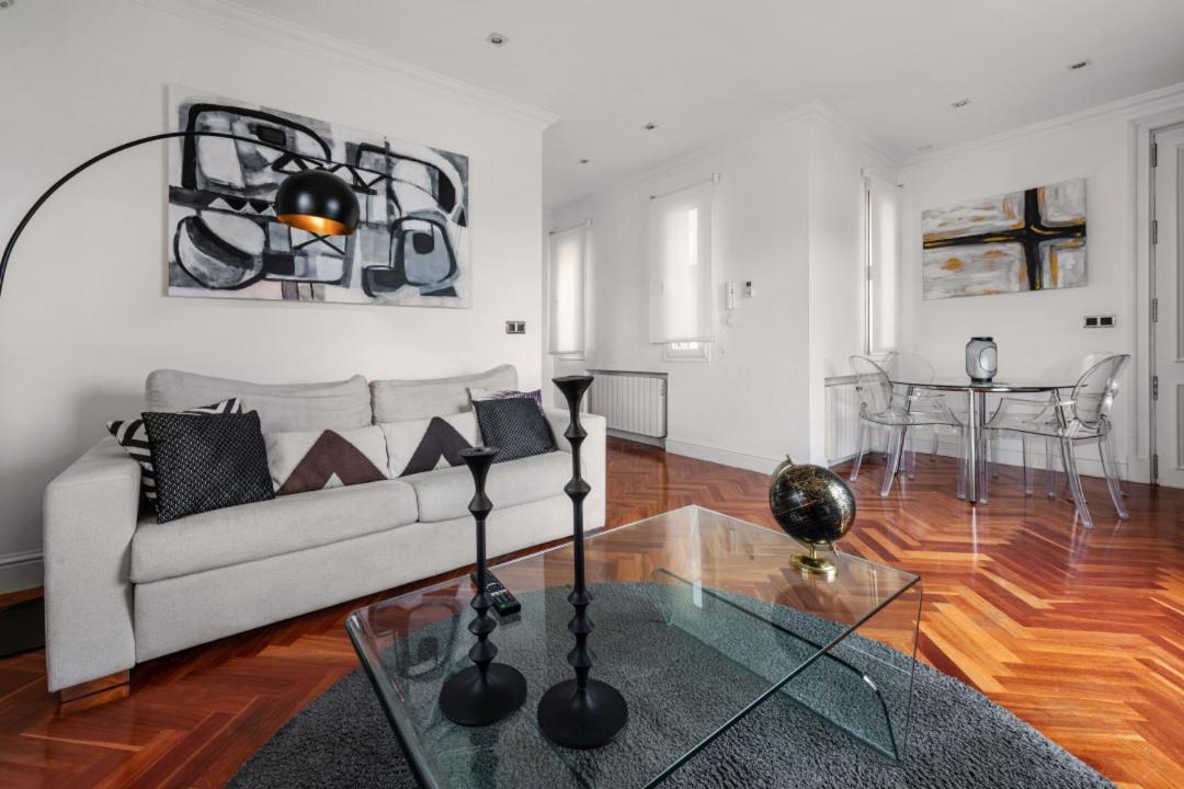 Apartment 1 Bedroom 1 Bathroom Furnished - Salamanca - Modern Wterrace - Mintystay
