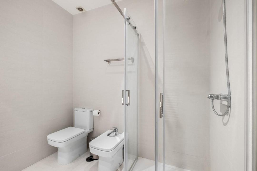 Apartment 4 Bedrooms 2 Bathrooms Furnished - Salamanca - Largue - Mintystay *