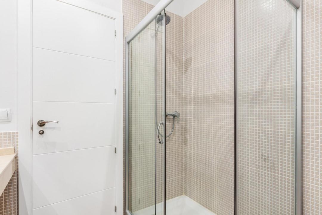 Apartment 4 Bedrooms 2 Bathrooms Furnished - Salamanca - Refurbished - Mintystay