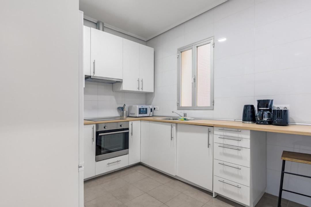 4 Bedrooms 2 Bathrooms Furnished - Salamanca - Refurbished - Mintystay * Madrid