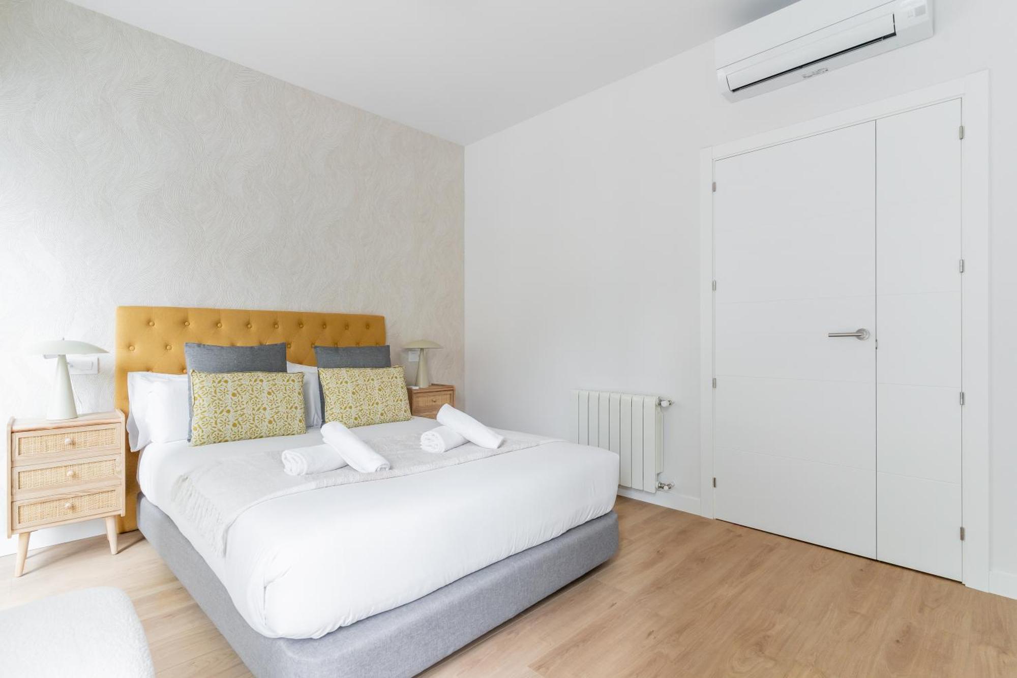 Stylish -4bedrooms 2bathrooms-salamanca Apartment