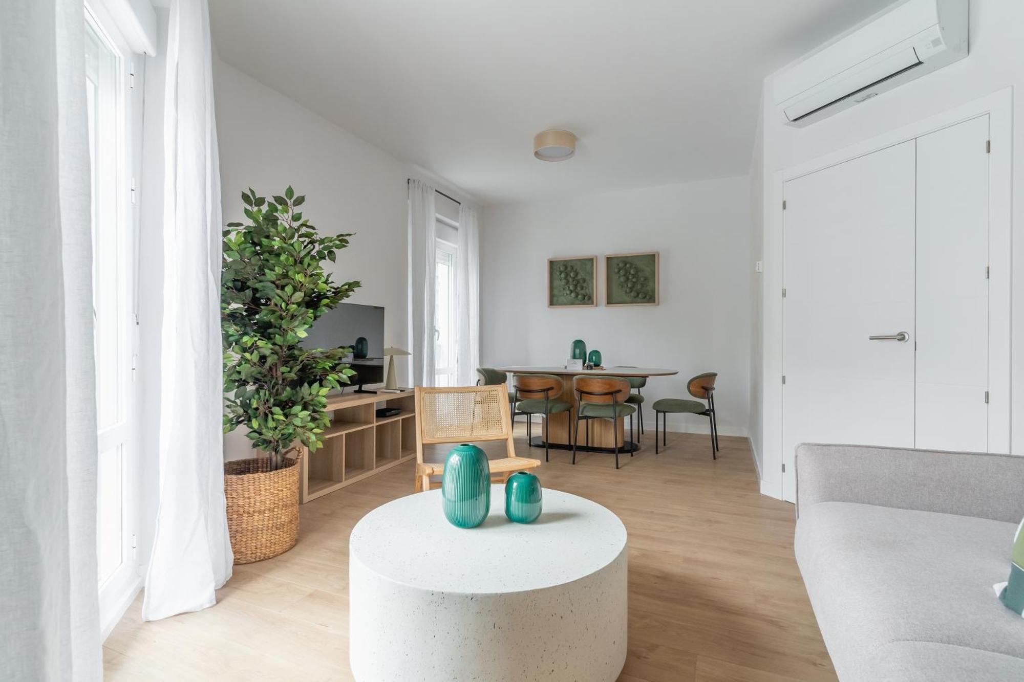 Apartment Stylish -4bedrooms 2bathrooms-salamanca