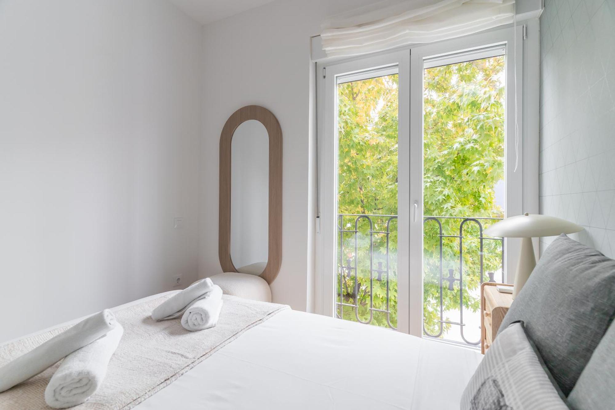 Renovated Modern -4 Bedrooms 2baths-salamanca