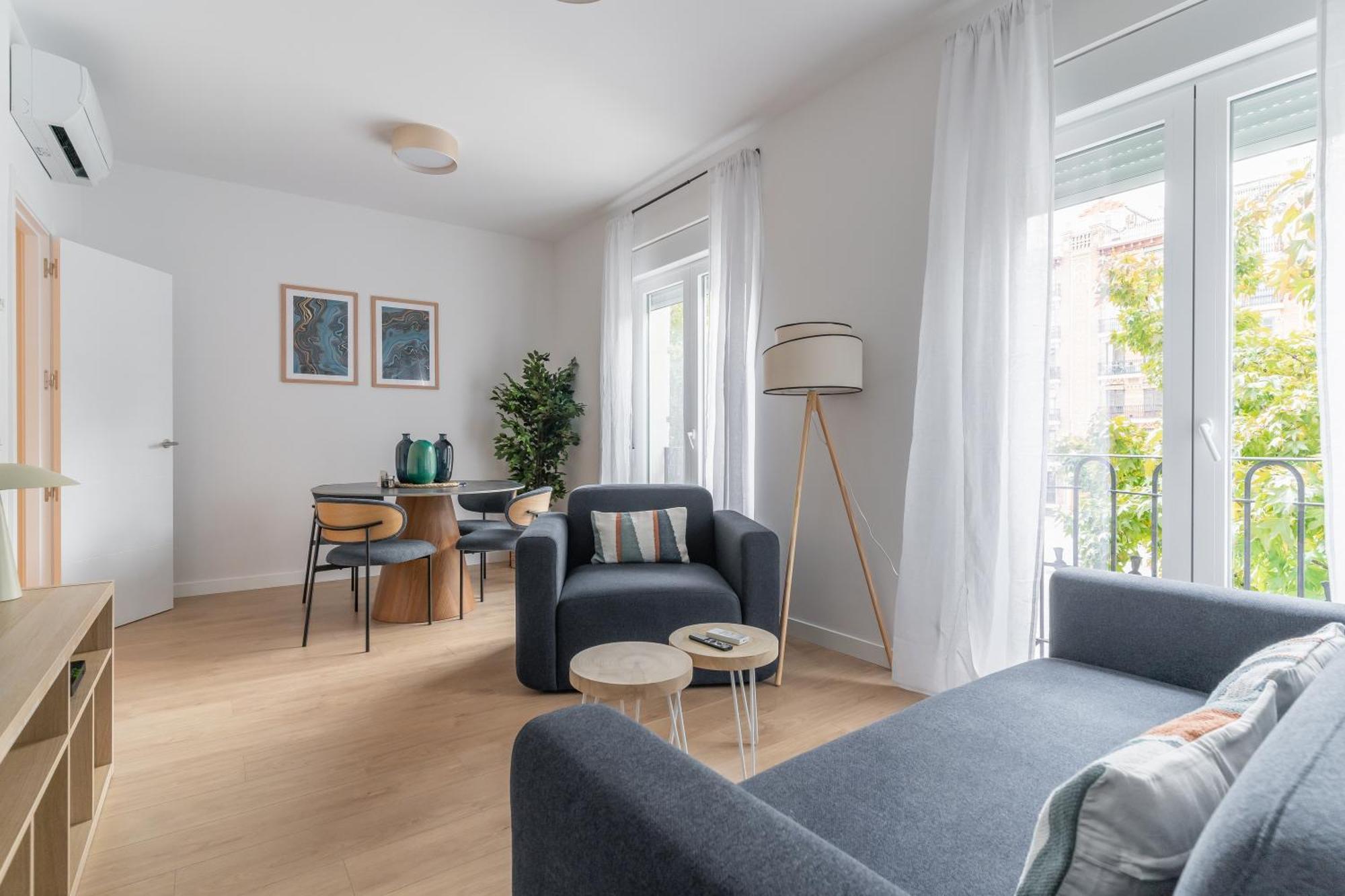 Renovated Modern -4 Bedrooms 2baths-salamanca * Madrid