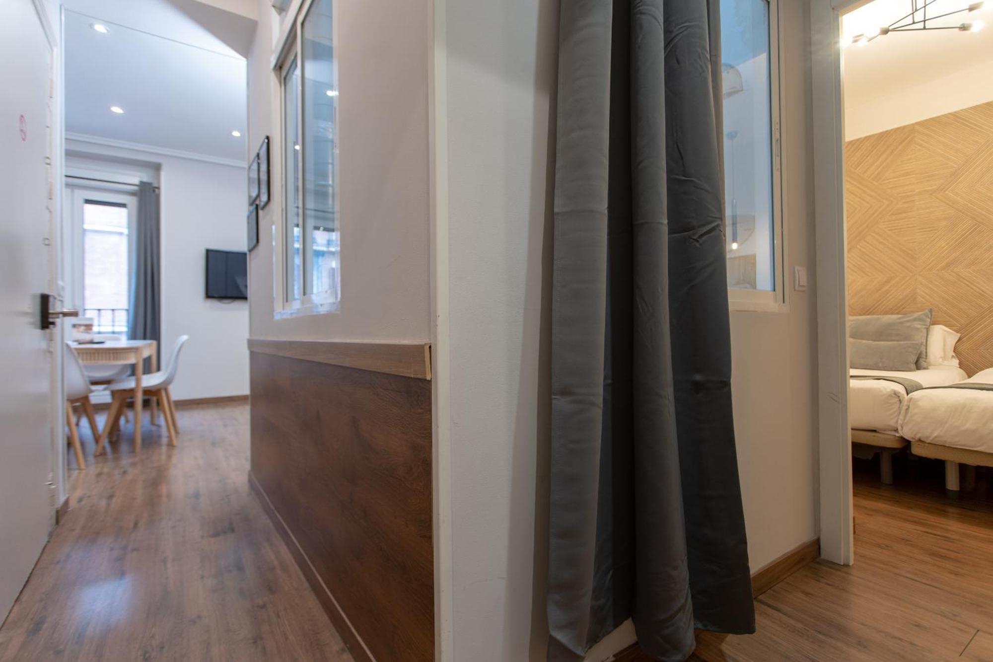 Nickel Apartment *