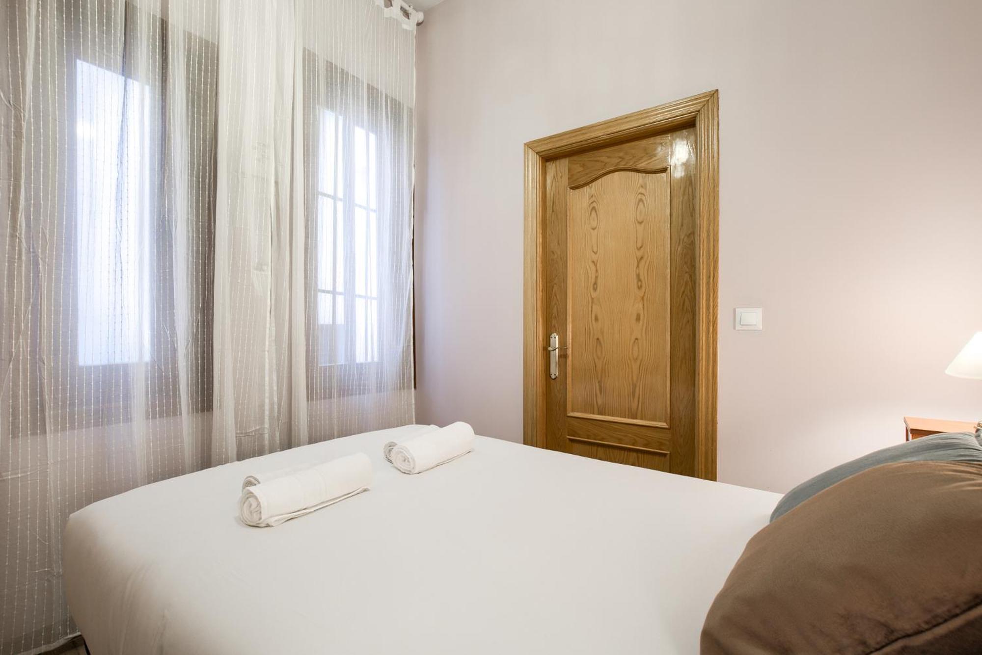 Charming Tirso De Molina Apartment Madrid