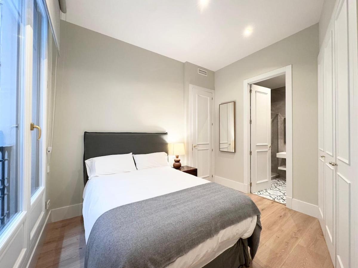 Alcala Gate Exquisite Luxury Seasonal Apartment *