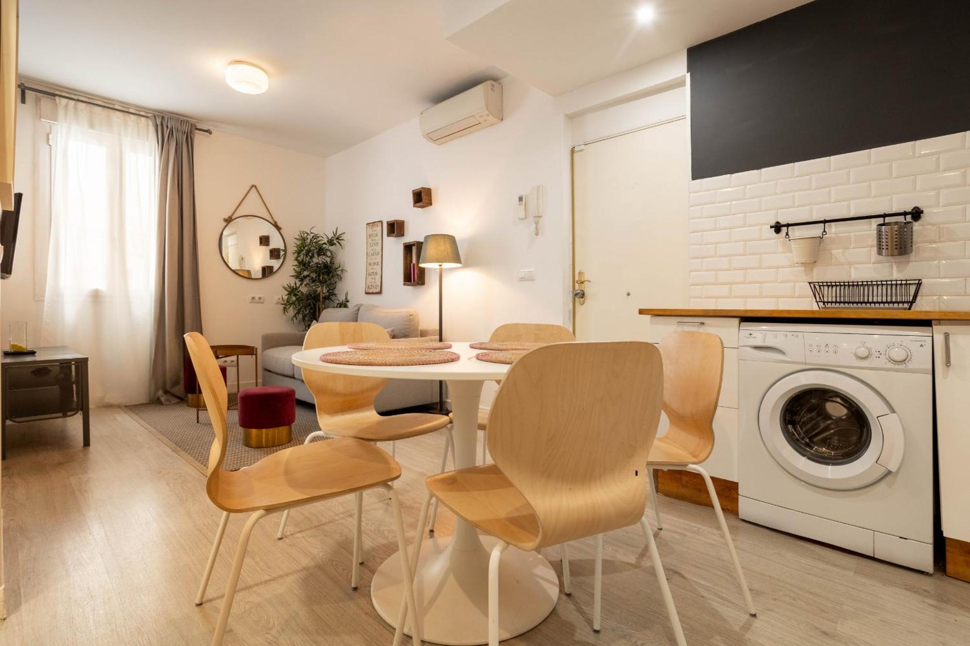Mit House Lindo En * Madrid