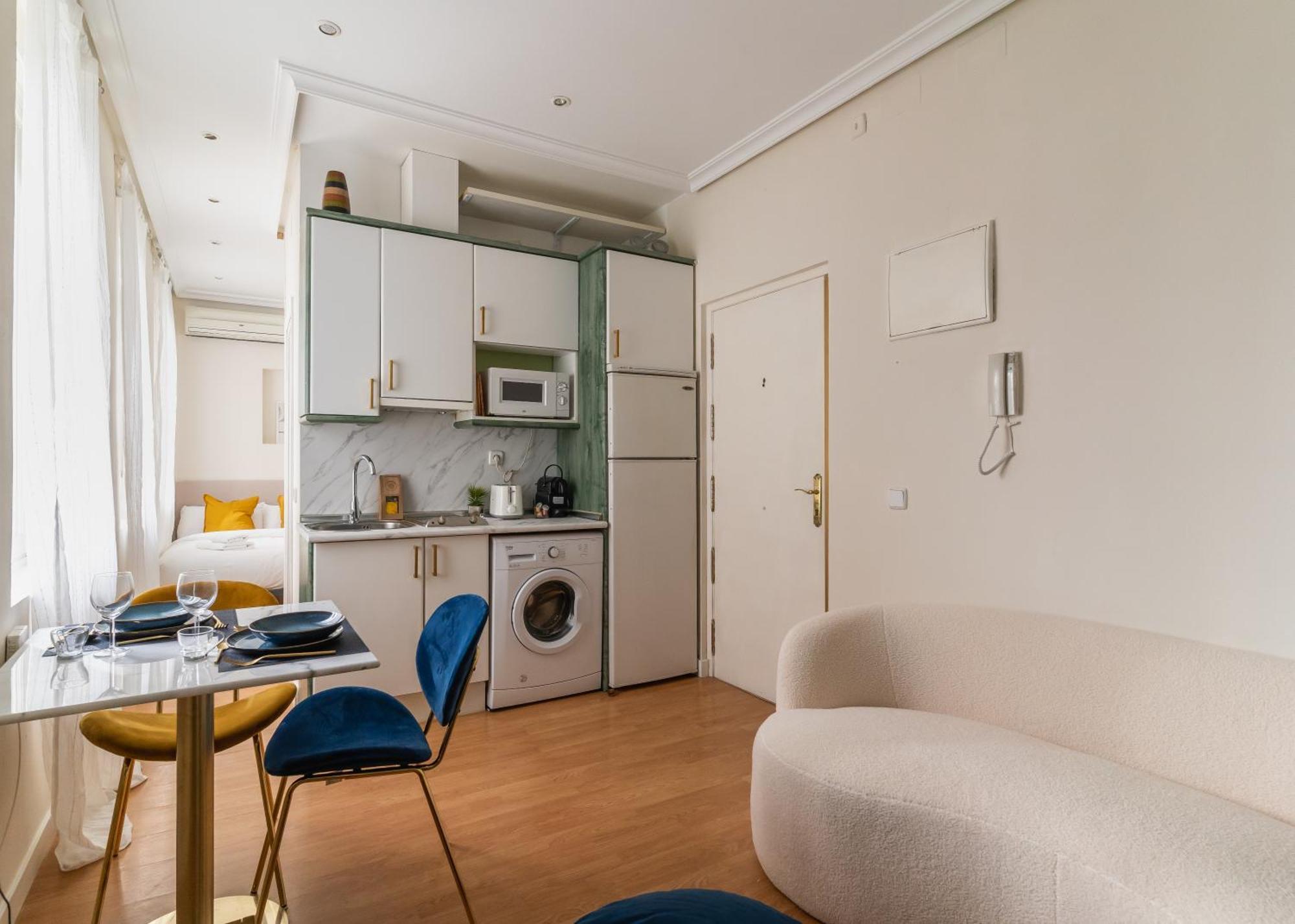 Apartment Cozy Aparrtament-1bedroom 1bathroom-malasana *