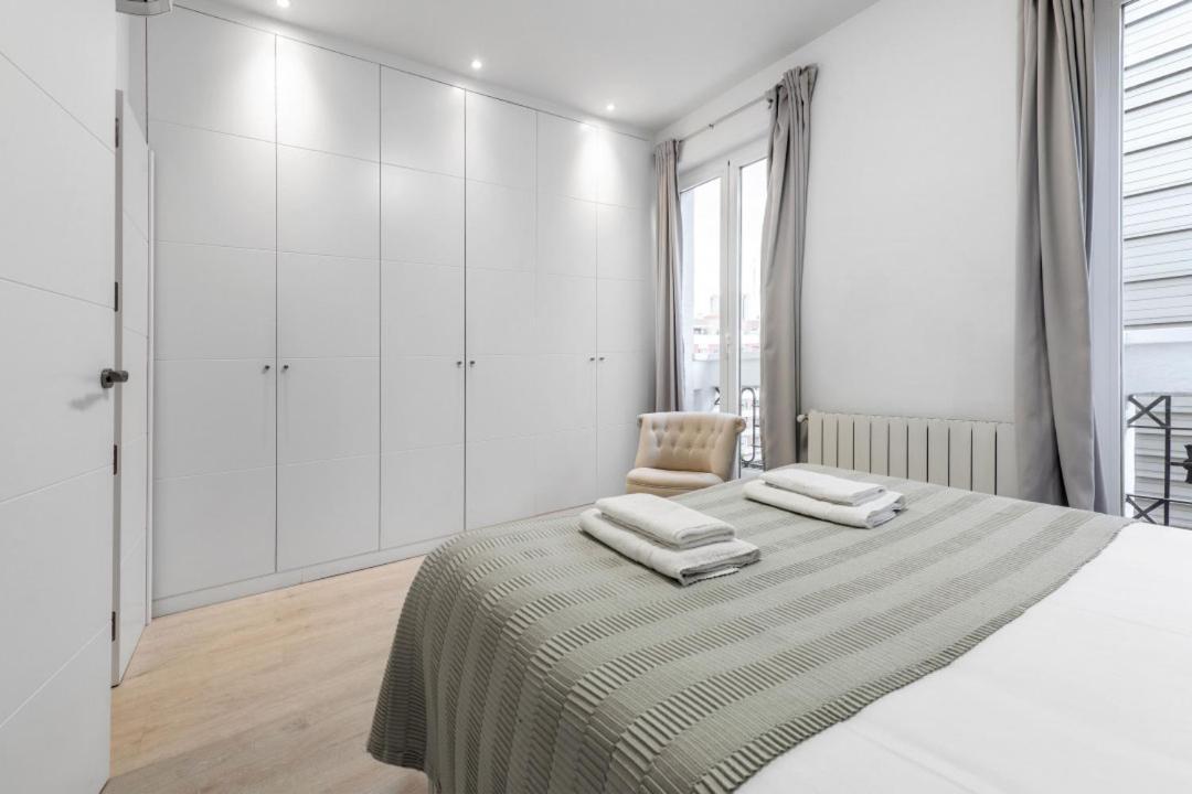 3 Bedrooms 2 Bathrooms Furnished - Salamanca - Modern And Bright - Mintystay *